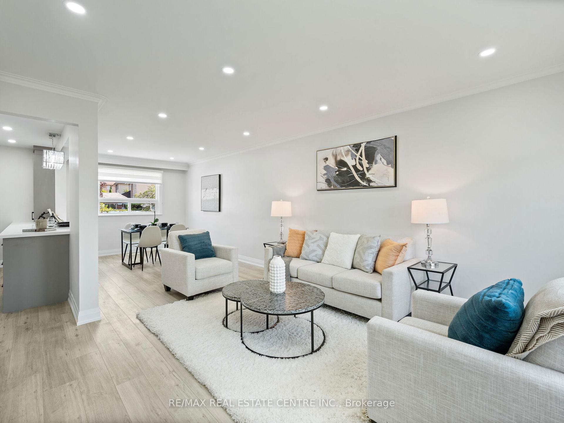 107 Lomar Dr, Toronto, ON M3N1Z5 | 3 Bedroom 3 Bathroom Semi-Detached House | Image 8