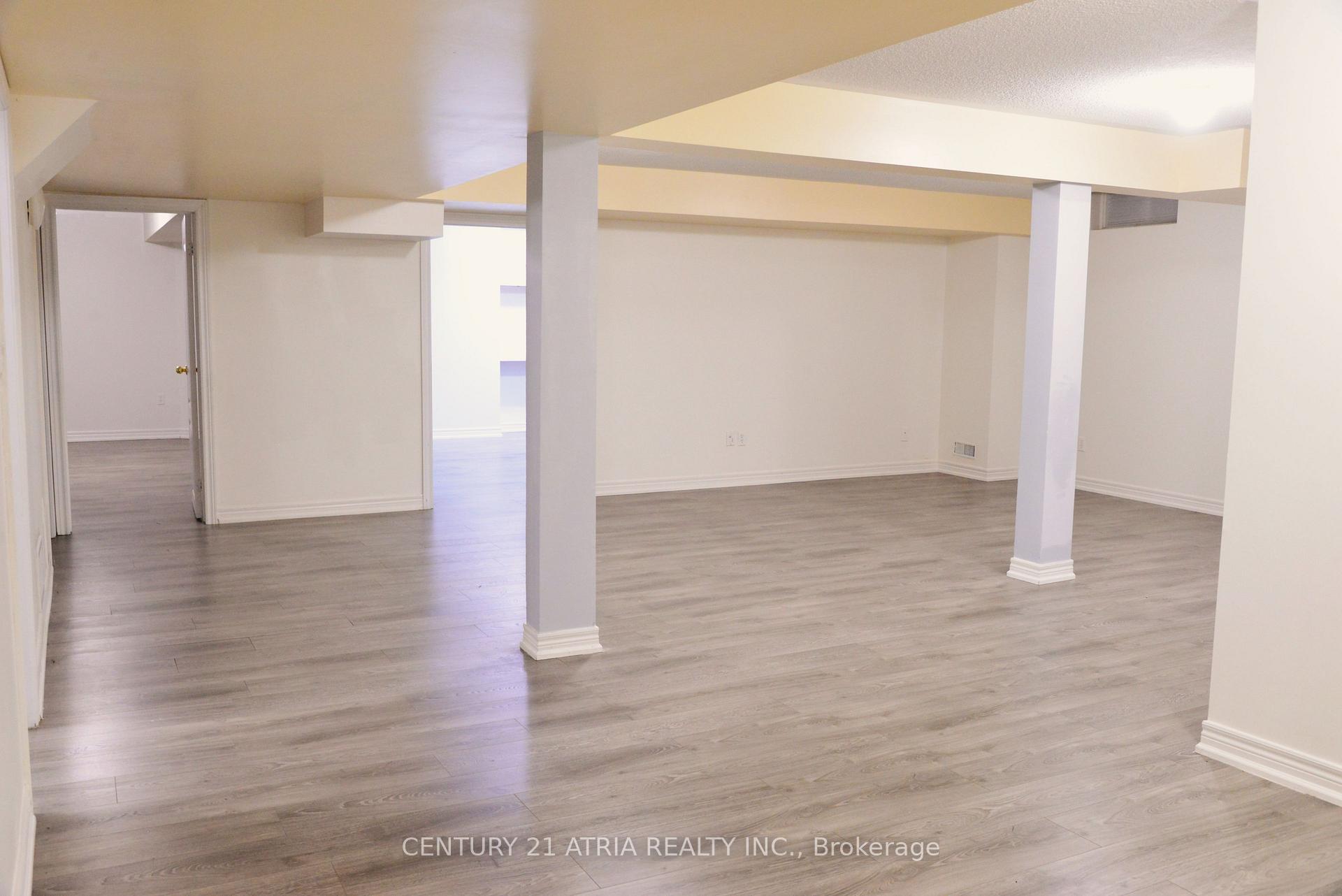 1093 Lamplight Way, Mississauga, ON L5W1J3 | 4 Bedroom 4 Bathroom Detached House | Image 31