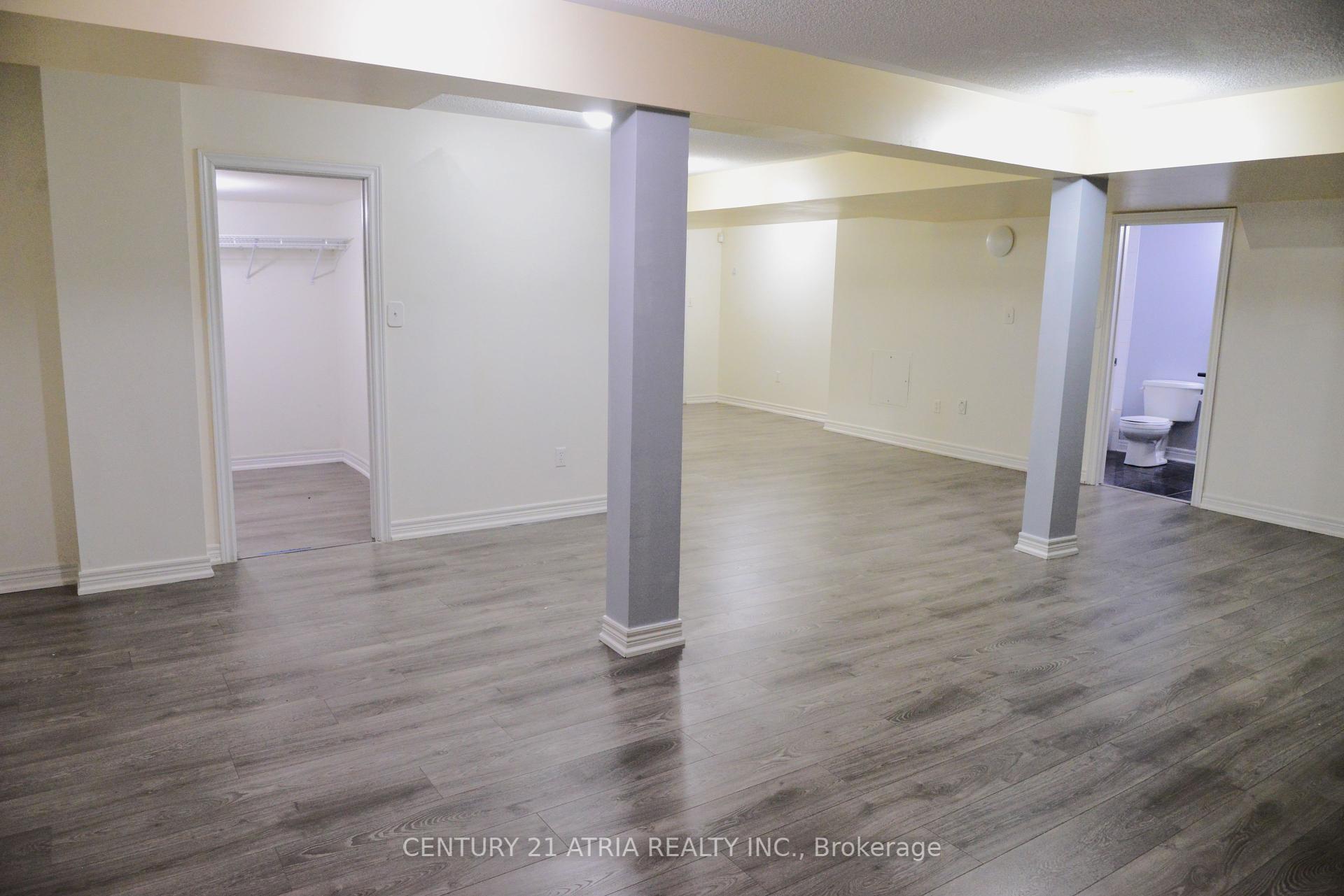 1093 Lamplight Way, Mississauga, ON L5W1J3 | 4 Bedroom 4 Bathroom Detached House | Image 34