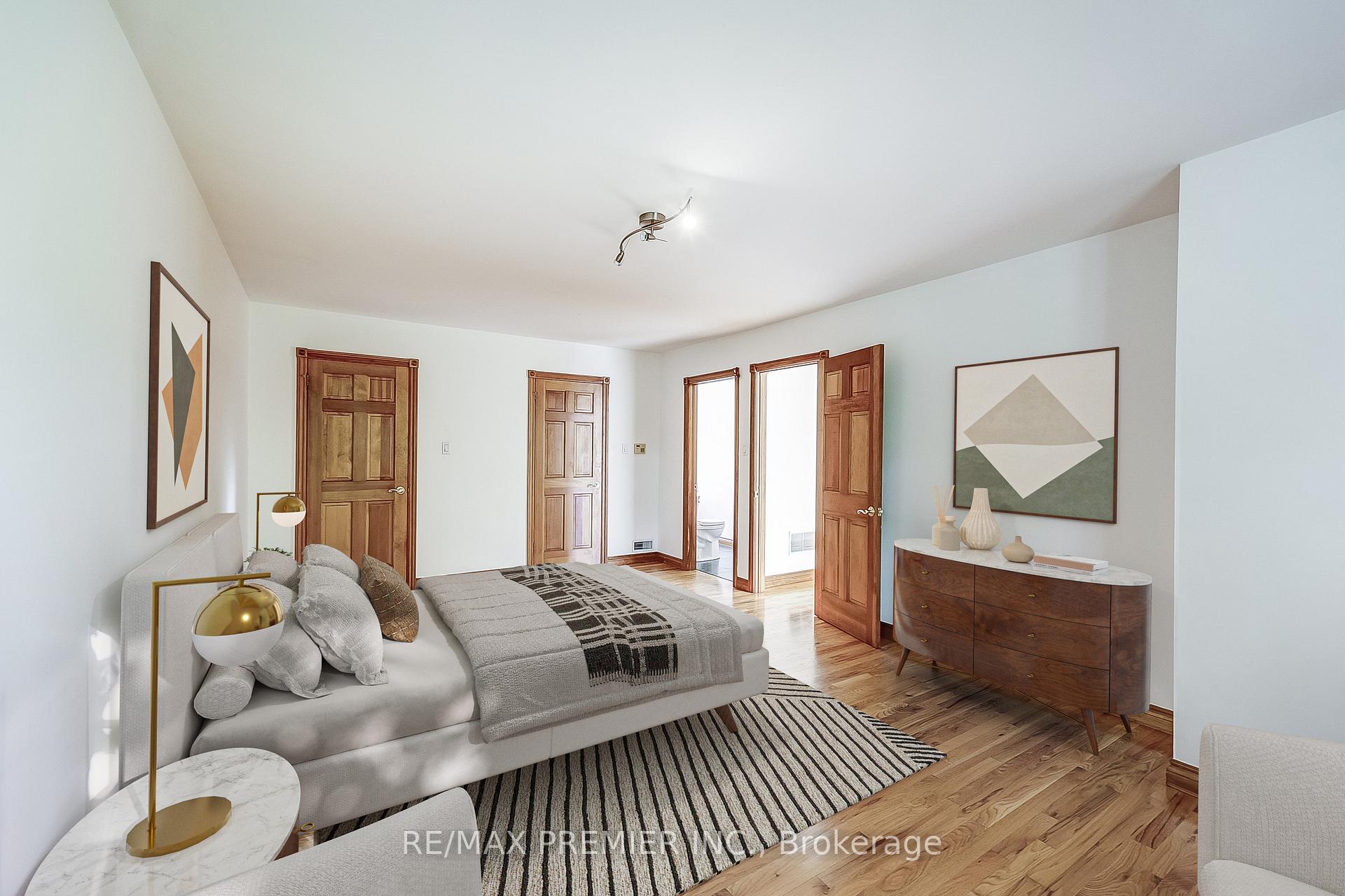 16 Woodvalley Dr, Toronto, ON M9A4H1 | 4 Bedroom 5 Bathroom Detached House | Image 18