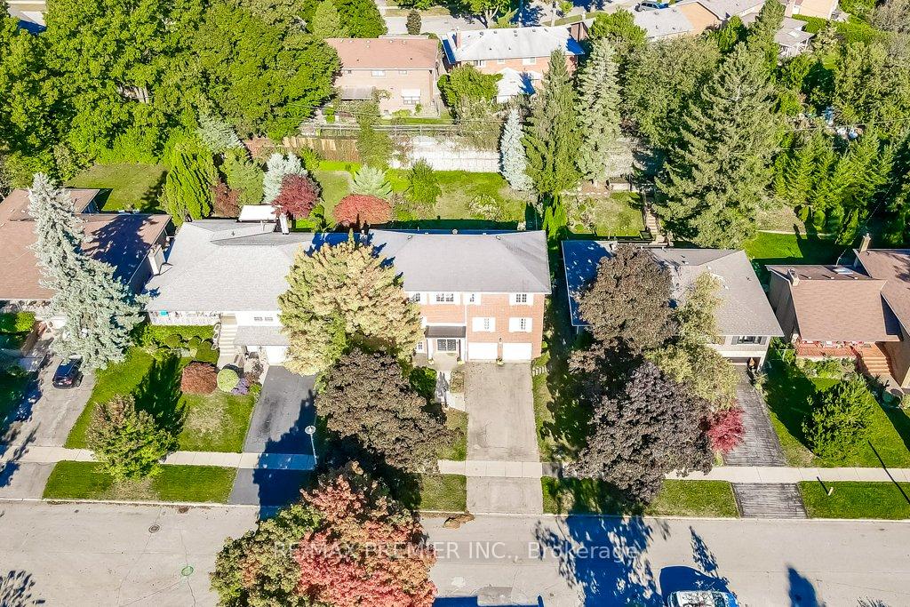 16 Woodvalley Dr, Toronto, ON M9A4H1 | 4 Bedroom 5 Bathroom Detached House | Image 40