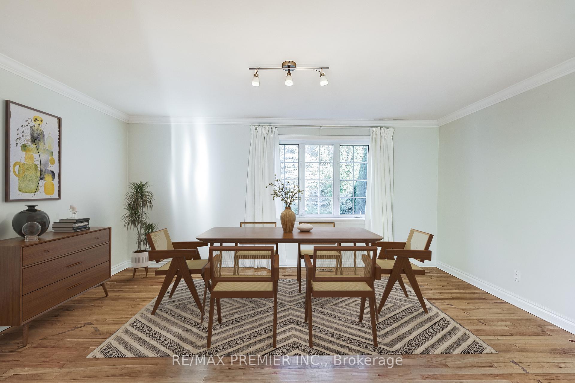 16 Woodvalley Dr, Toronto, ON M9A4H1 | 4 Bedroom 5 Bathroom Detached House | Image 7