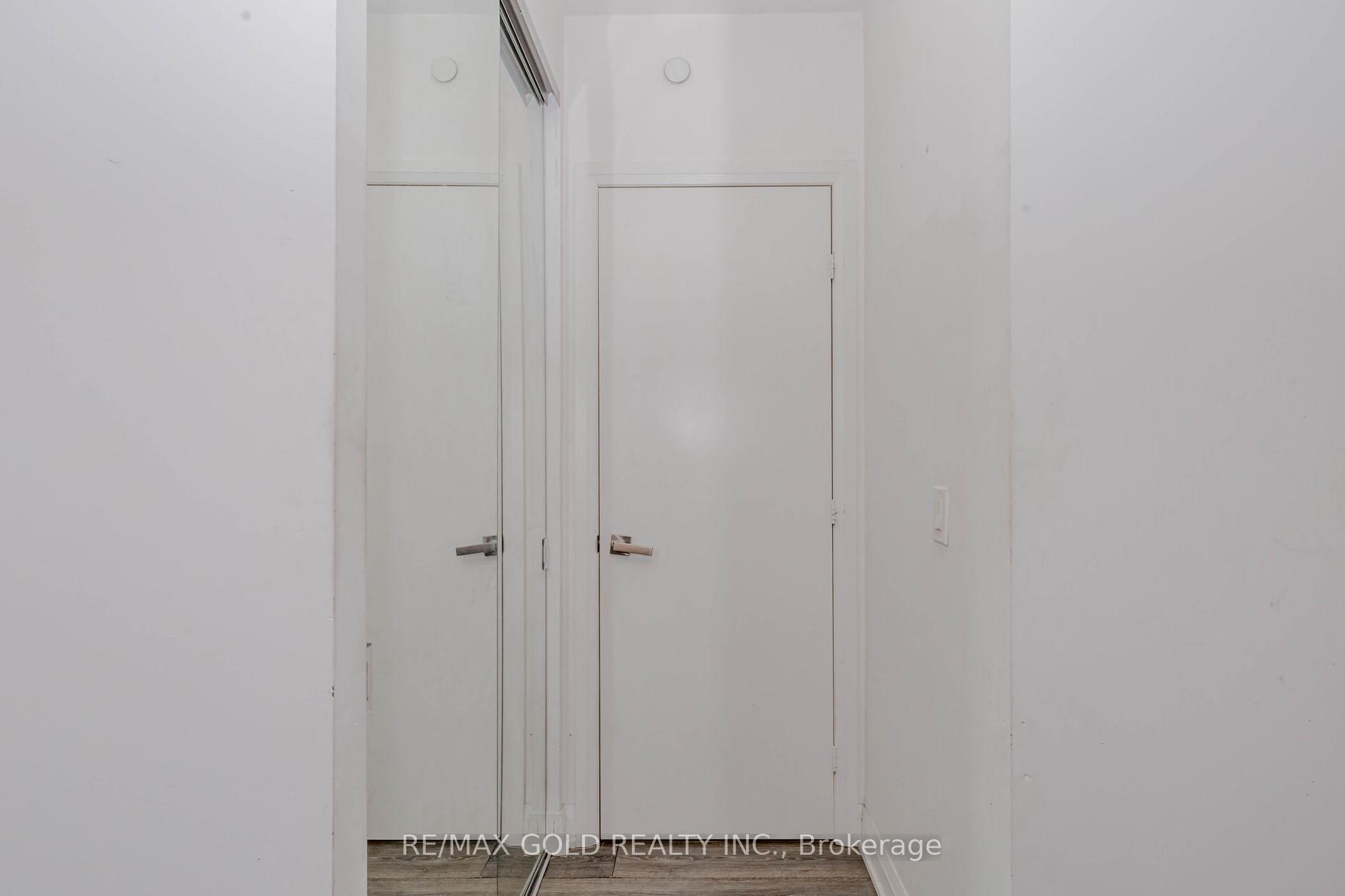 #1307 - 36 Park Lawn Rd, Toronto, ON M8V0E5 | 1 Bedroom 1 Bathroom Condo Apt | Image 8