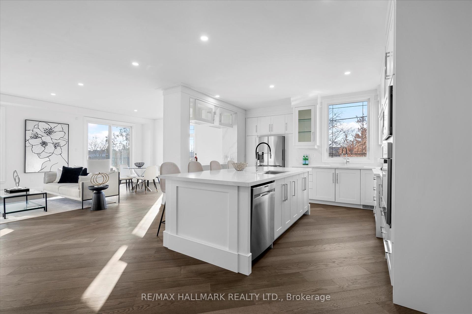 27 Antonio Crt, Toronto, ON M9L2J7 | 3 Bedroom 4 Bathroom Semi-Detached House | Image 13