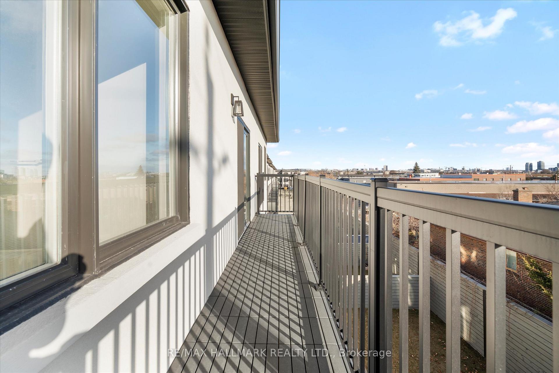 27 Antonio Crt, Toronto, ON M9L2J7 | 3 Bedroom 4 Bathroom Semi-Detached House | Image 22