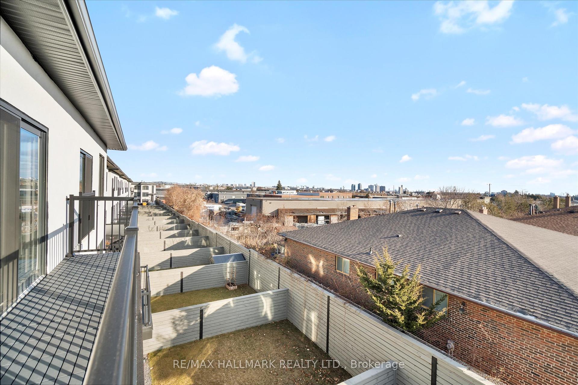 27 Antonio Crt, Toronto, ON M9L2J7 | 3 Bedroom 4 Bathroom Semi-Detached House | Image 23