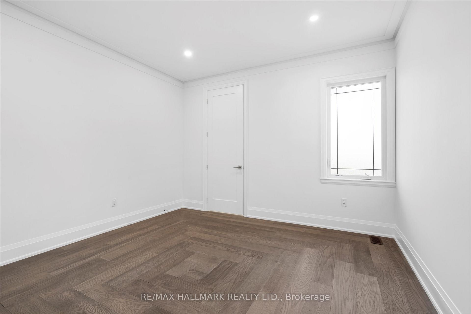 27 Antonio Crt, Toronto, ON M9L2J7 | 3 Bedroom 4 Bathroom Semi-Detached House | Image 24