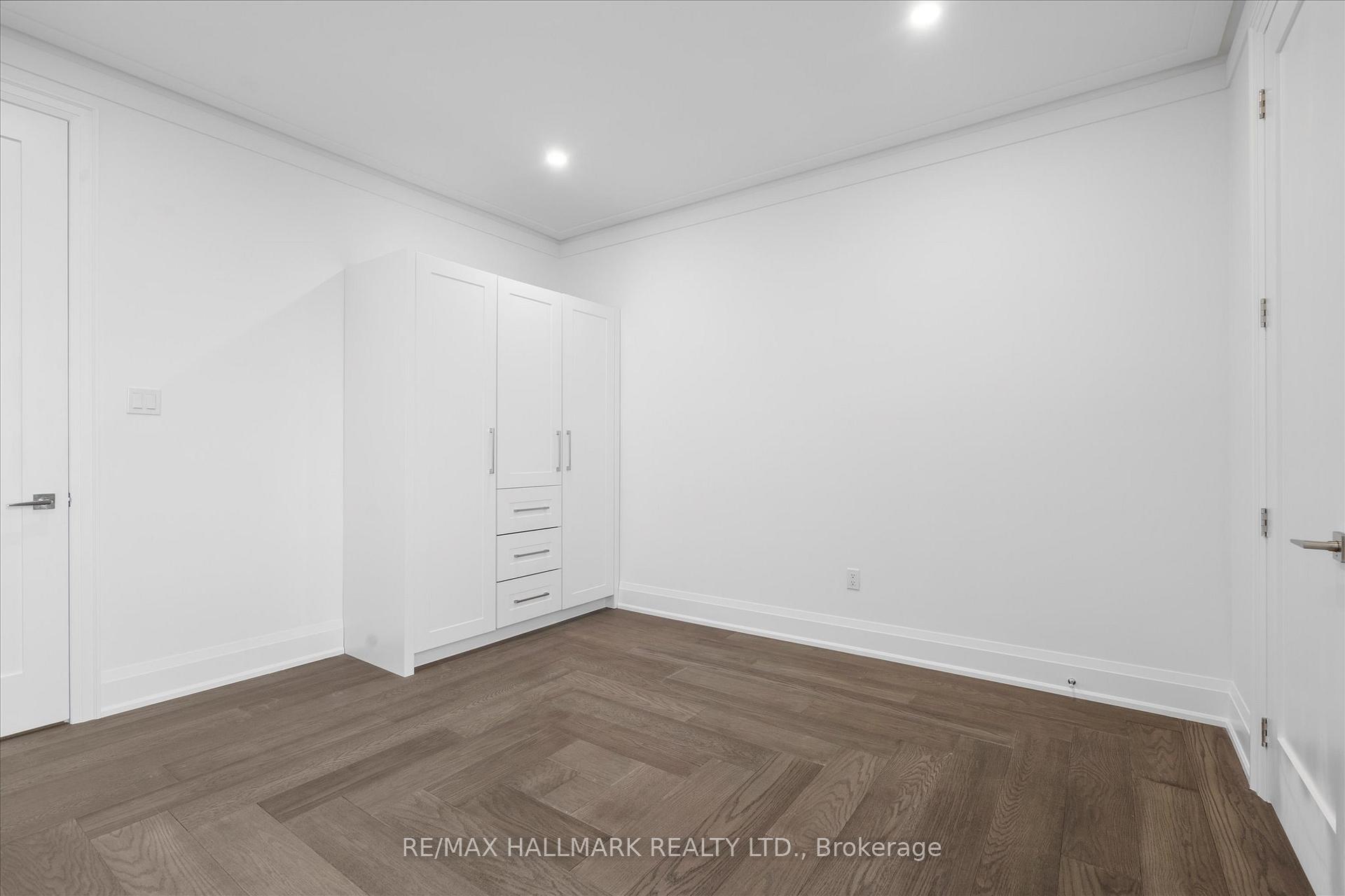 27 Antonio Crt, Toronto, ON M9L2J7 | 3 Bedroom 4 Bathroom Semi-Detached House | Image 25