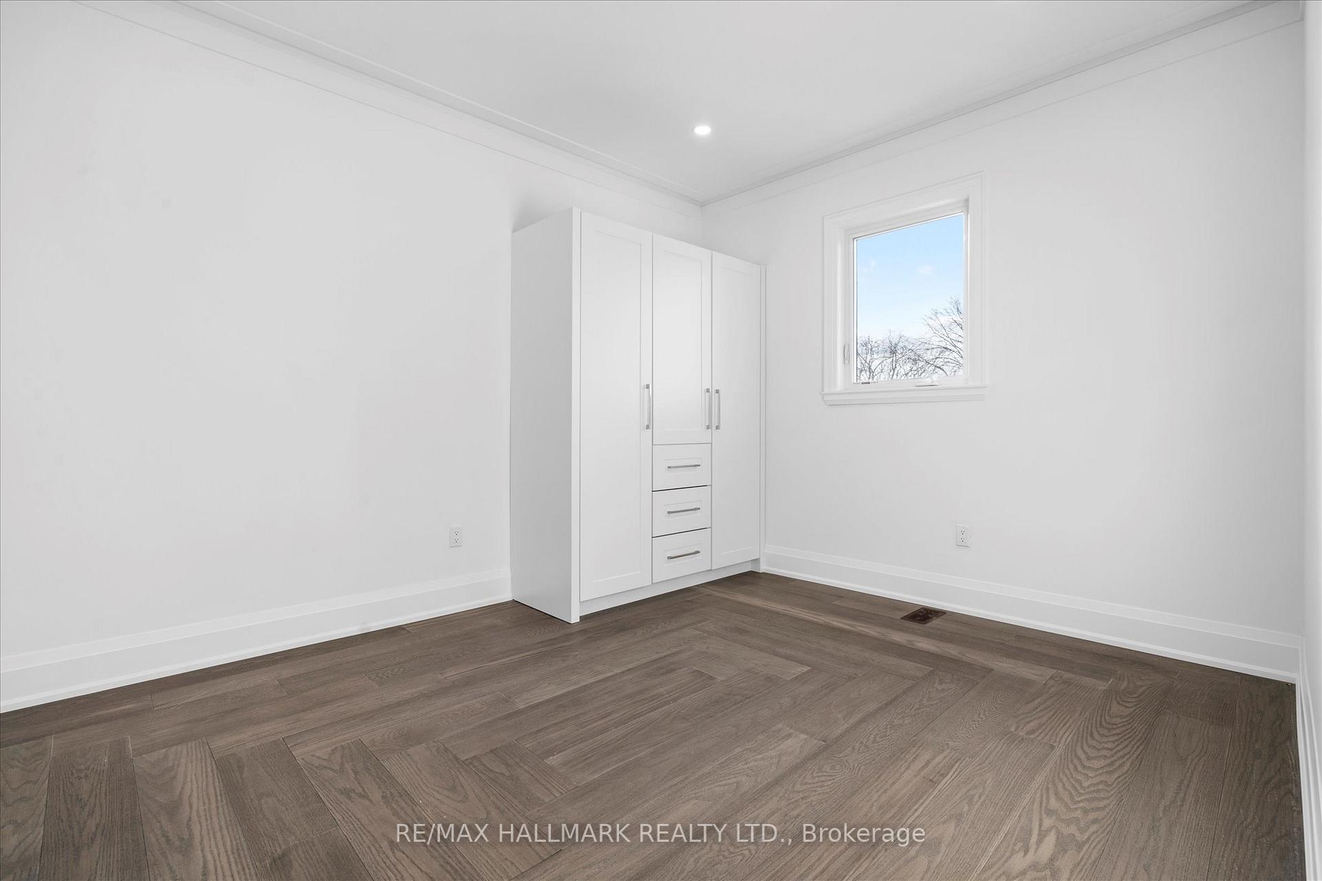 27 Antonio Crt, Toronto, ON M9L2J7 | 3 Bedroom 4 Bathroom Semi-Detached House | Image 27