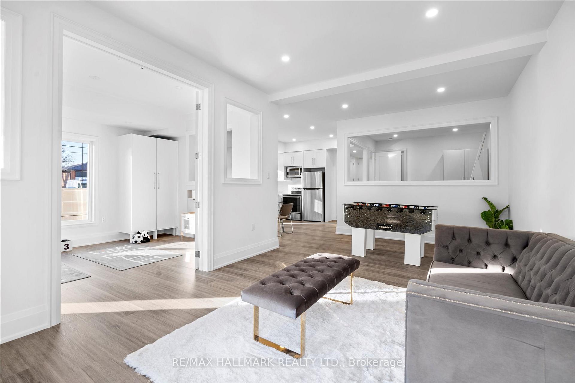 27 Antonio Crt, Toronto, ON M9L2J7 | 3 Bedroom 4 Bathroom Semi-Detached House | Image 33