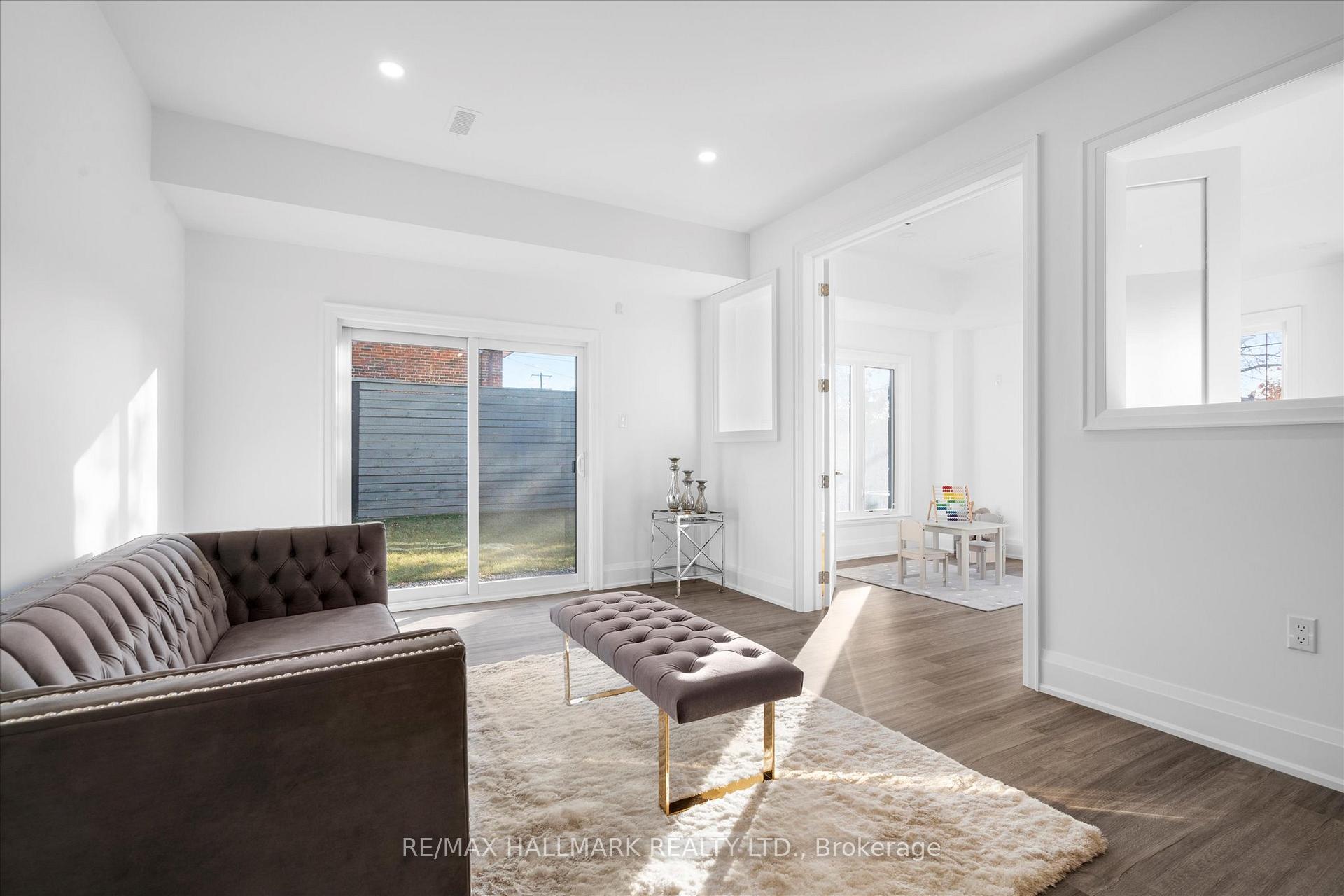 27 Antonio Crt, Toronto, ON M9L2J7 | 3 Bedroom 4 Bathroom Semi-Detached House | Image 35