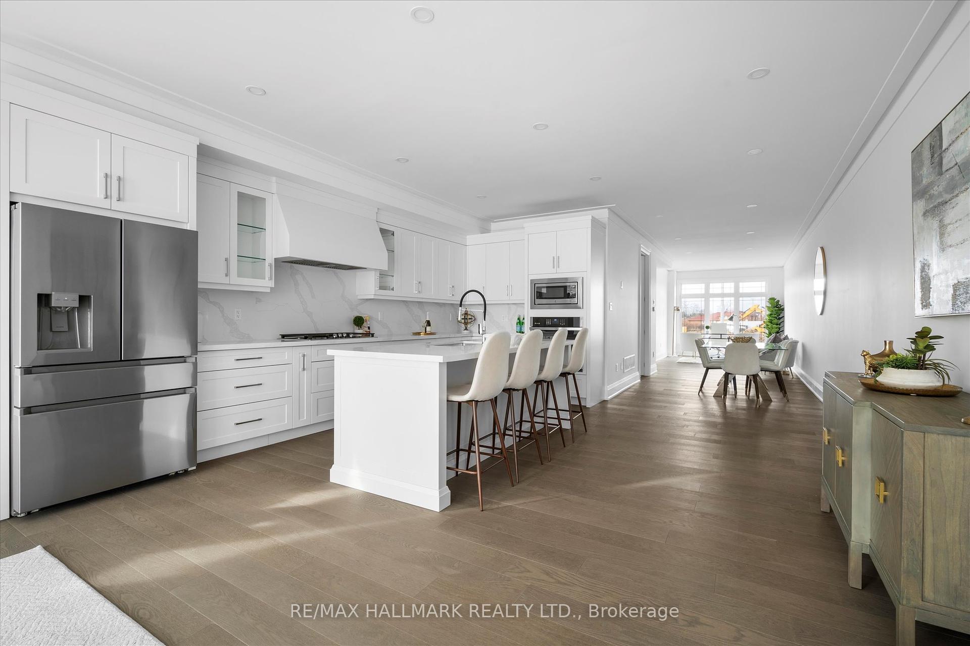 17 Antonio Crt, Toronto, ON M9L2J7 | 3 Bedroom 4 Bathroom Semi-Detached House | Image 10