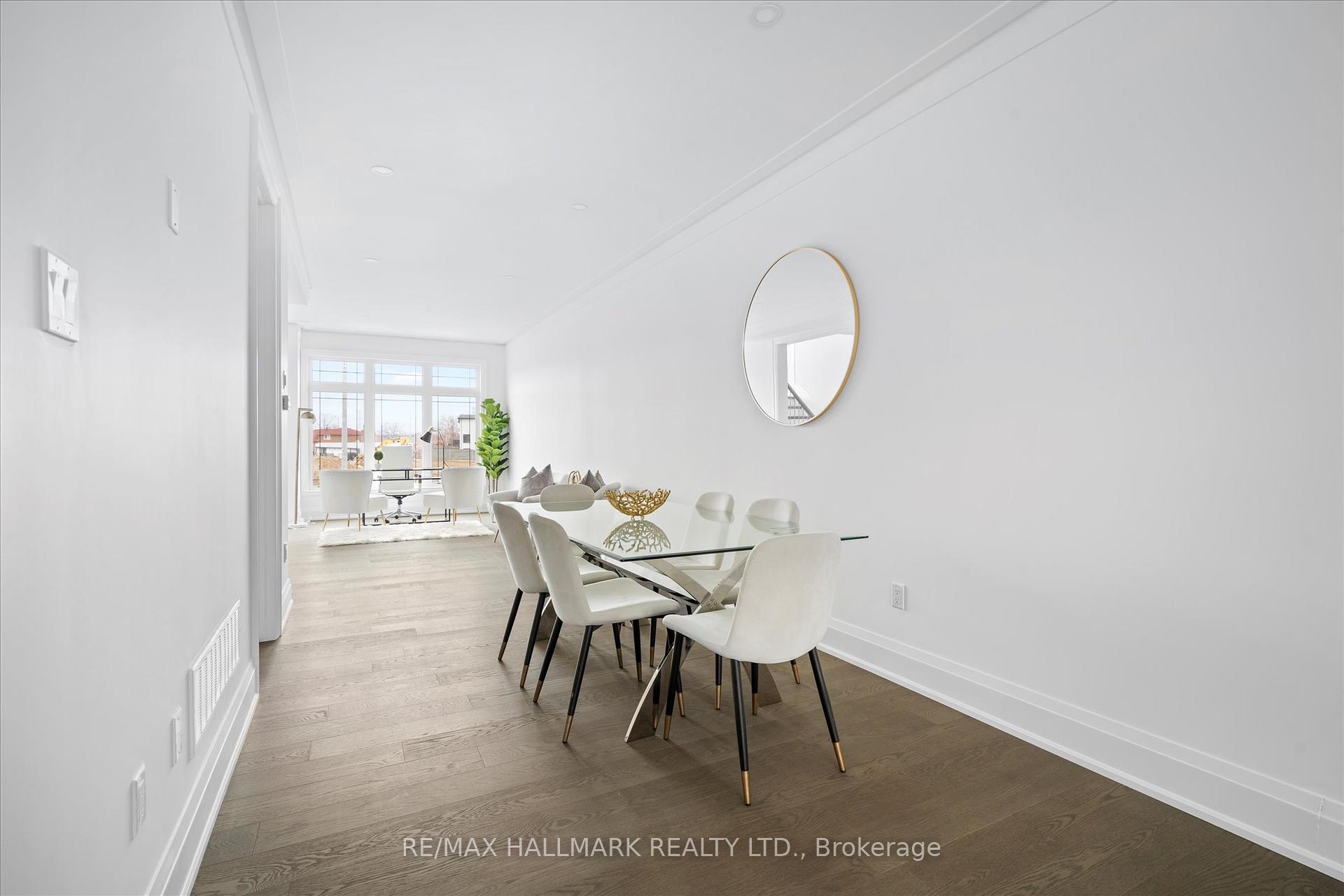 17 Antonio Crt, Toronto, ON M9L2J7 | 3 Bedroom 4 Bathroom Semi-Detached House | Image 16