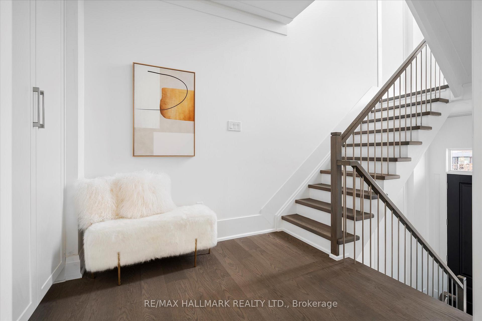 17 Antonio Crt, Toronto, ON M9L2J7 | 3 Bedroom 4 Bathroom Semi-Detached House | Image 3