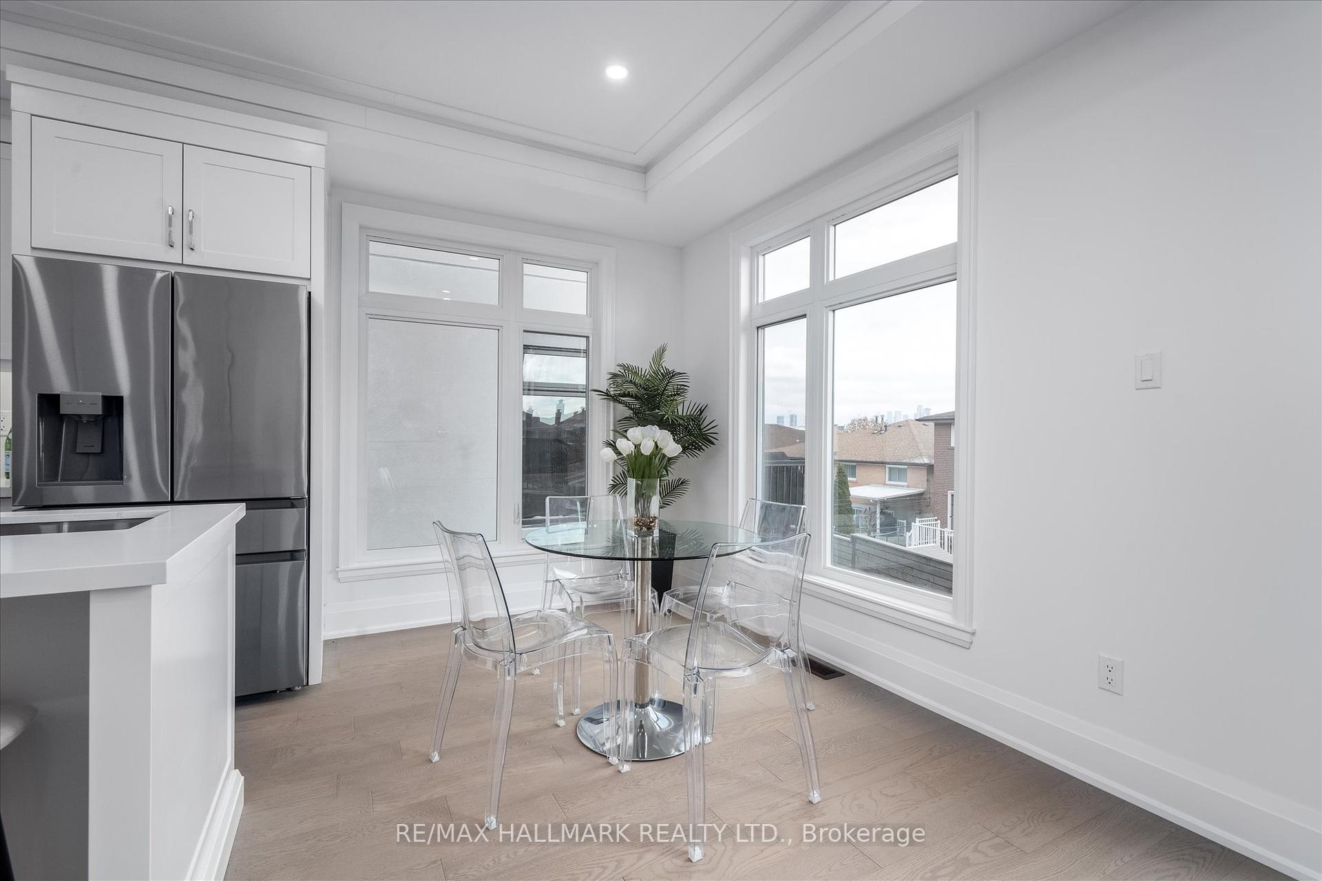 33 St.Gaspar's Crt, Toronto, ON M9L2J7 | 3 Bedroom 4 Bathroom Semi-Detached House | Image 16