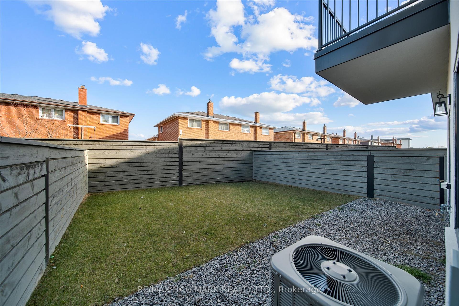 33 St.Gaspar's Crt, Toronto, ON M9L2J7 | 3 Bedroom 4 Bathroom Semi-Detached House | Image 40