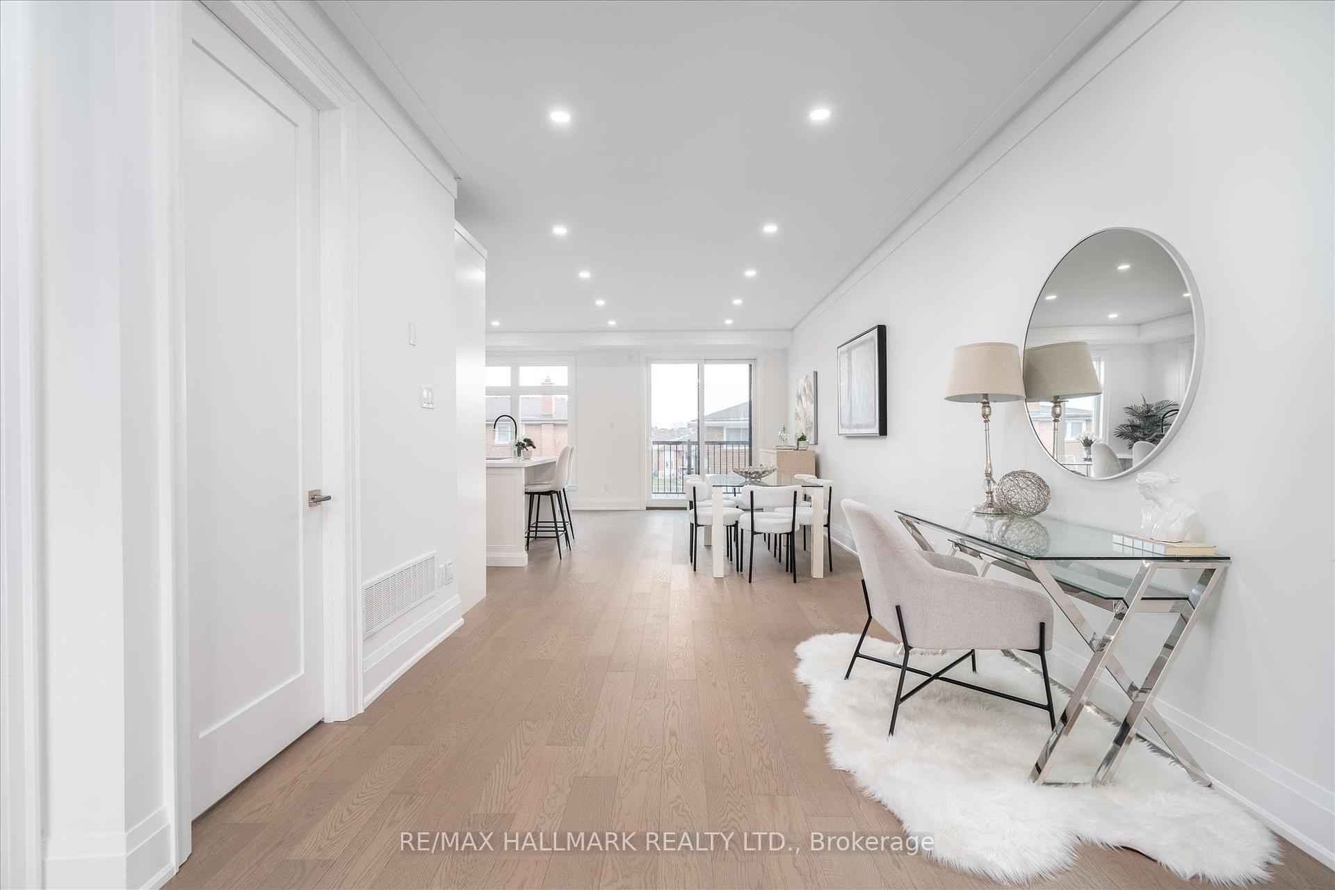 33 St.Gaspar's Crt, Toronto, ON M9L2J7 | 3 Bedroom 4 Bathroom Semi-Detached House | Image 8