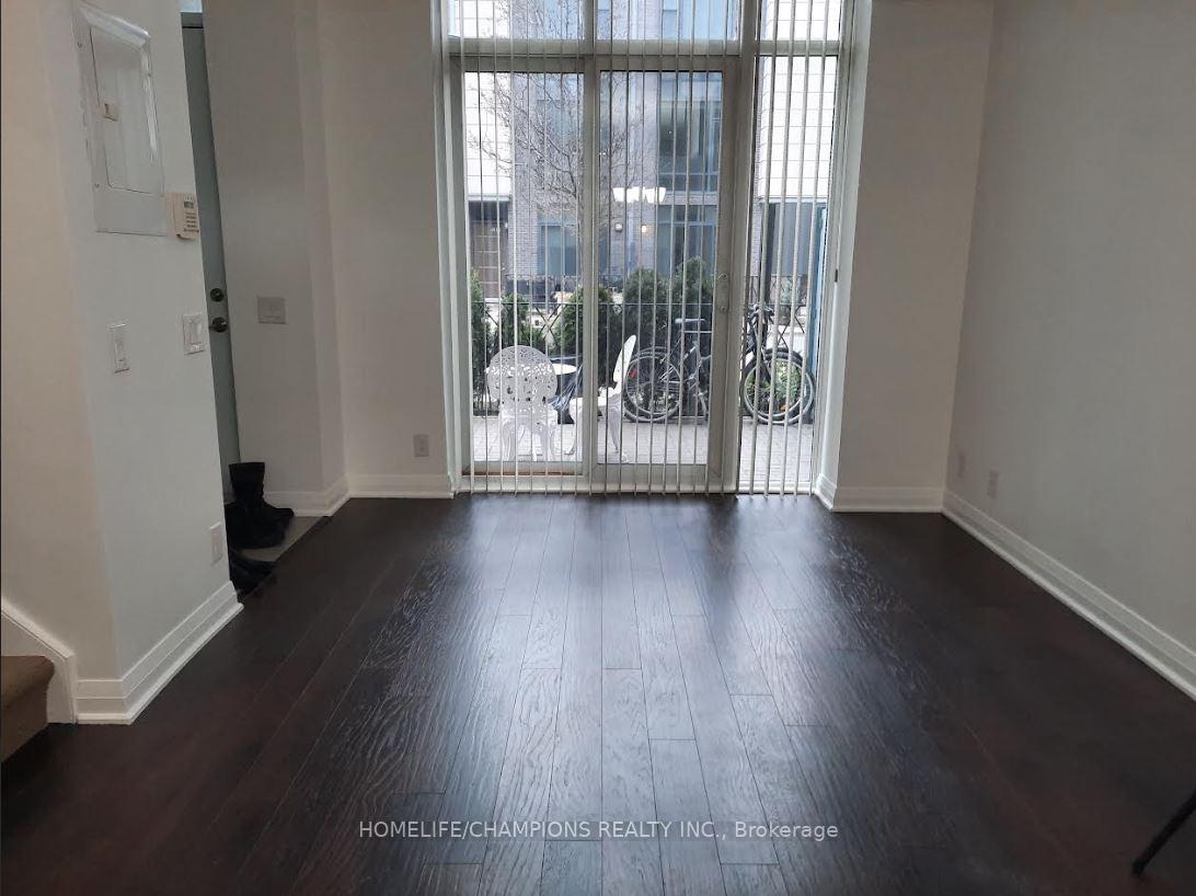 #59 - 27 VALHALLA INN Rd, Toronto, ON M9B0B3 | 3 Bedroom 3 Bathroom Condo Townhouse | Image 11
