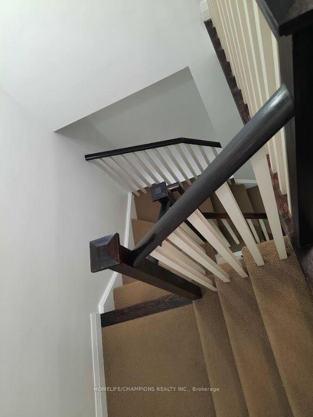 #59 - 27 VALHALLA INN Rd, Toronto, ON M9B0B3 | 3 Bedroom 3 Bathroom Condo Townhouse | Image 16