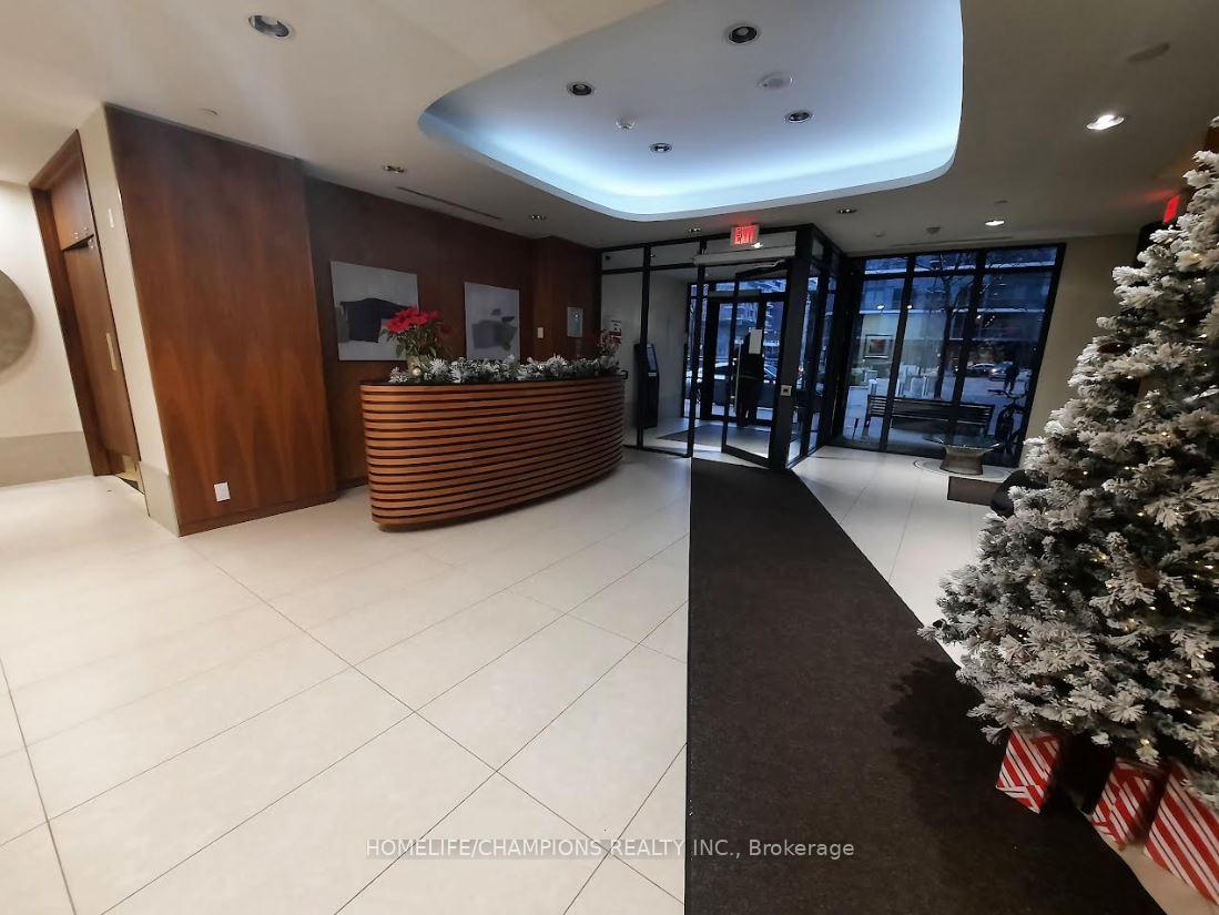 #59 - 27 VALHALLA INN Rd, Toronto, ON M9B0B3 | 3 Bedroom 3 Bathroom Condo Townhouse | Image 5