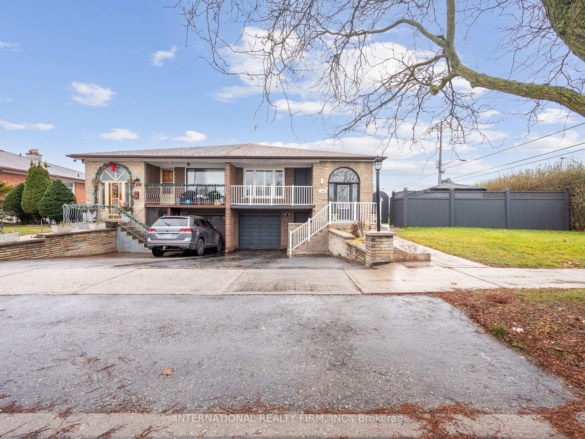 164 Milady Rd, Toronto, ON M9L2H8 | 3 Bedroom 2 Bathroom Semi-Detached House | Image 2