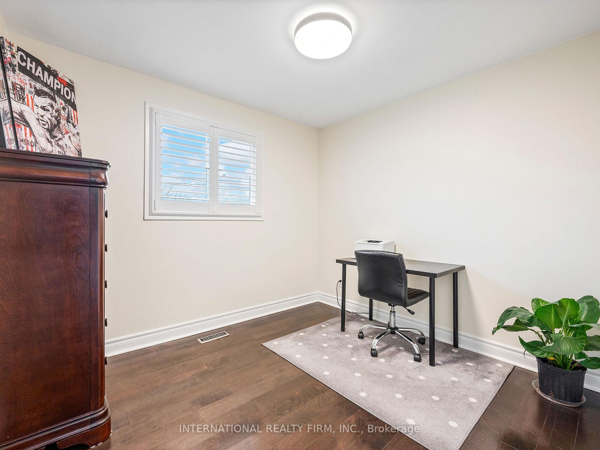 164 Milady Rd, Toronto, ON M9L2H8 | 3 Bedroom 2 Bathroom Semi-Detached House | Image 21