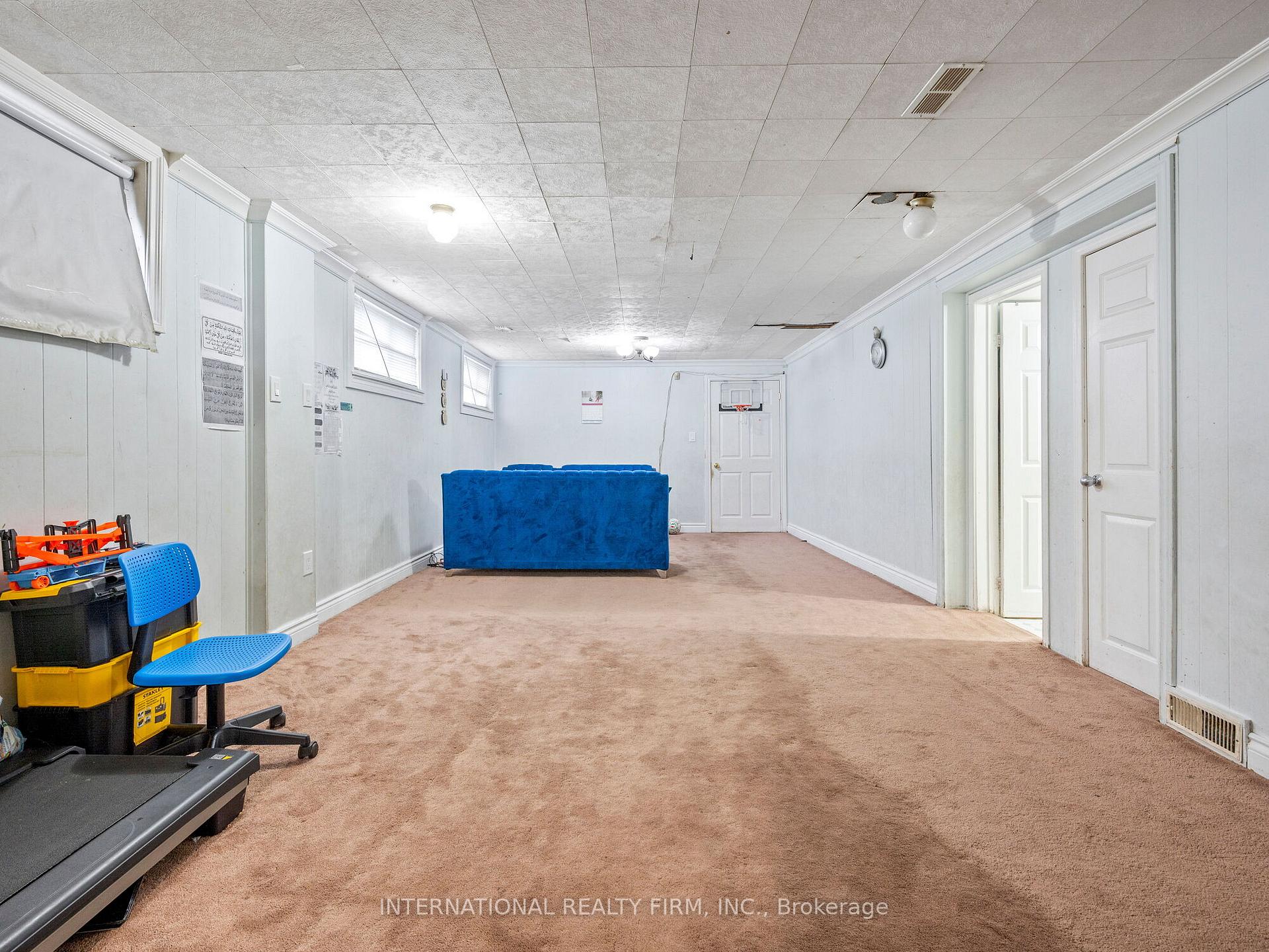 164 Milady Rd, Toronto, ON M9L2H8 | 3 Bedroom 2 Bathroom Semi-Detached House | Image 29