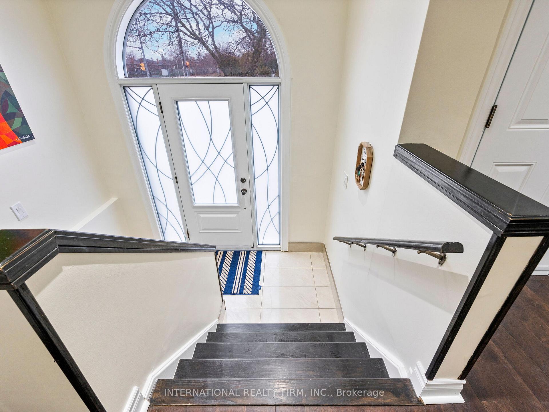 164 Milady Rd, Toronto, ON M9L2H8 | 3 Bedroom 2 Bathroom Semi-Detached House | Image 4