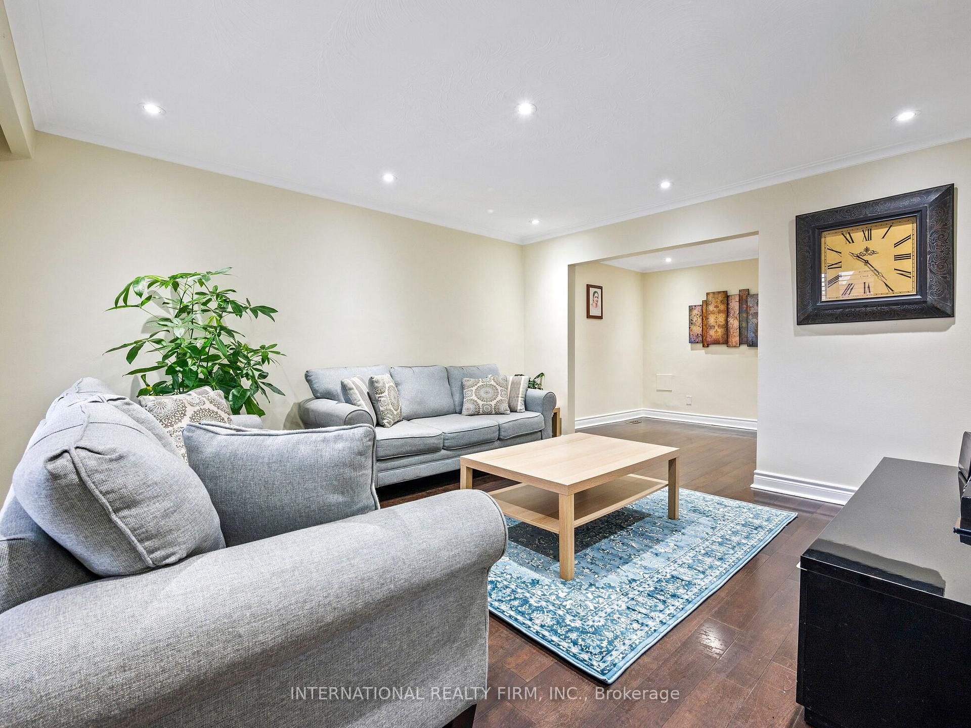 164 Milady Rd, Toronto, ON M9L2H8 | 3 Bedroom 2 Bathroom Semi-Detached House | Image 6