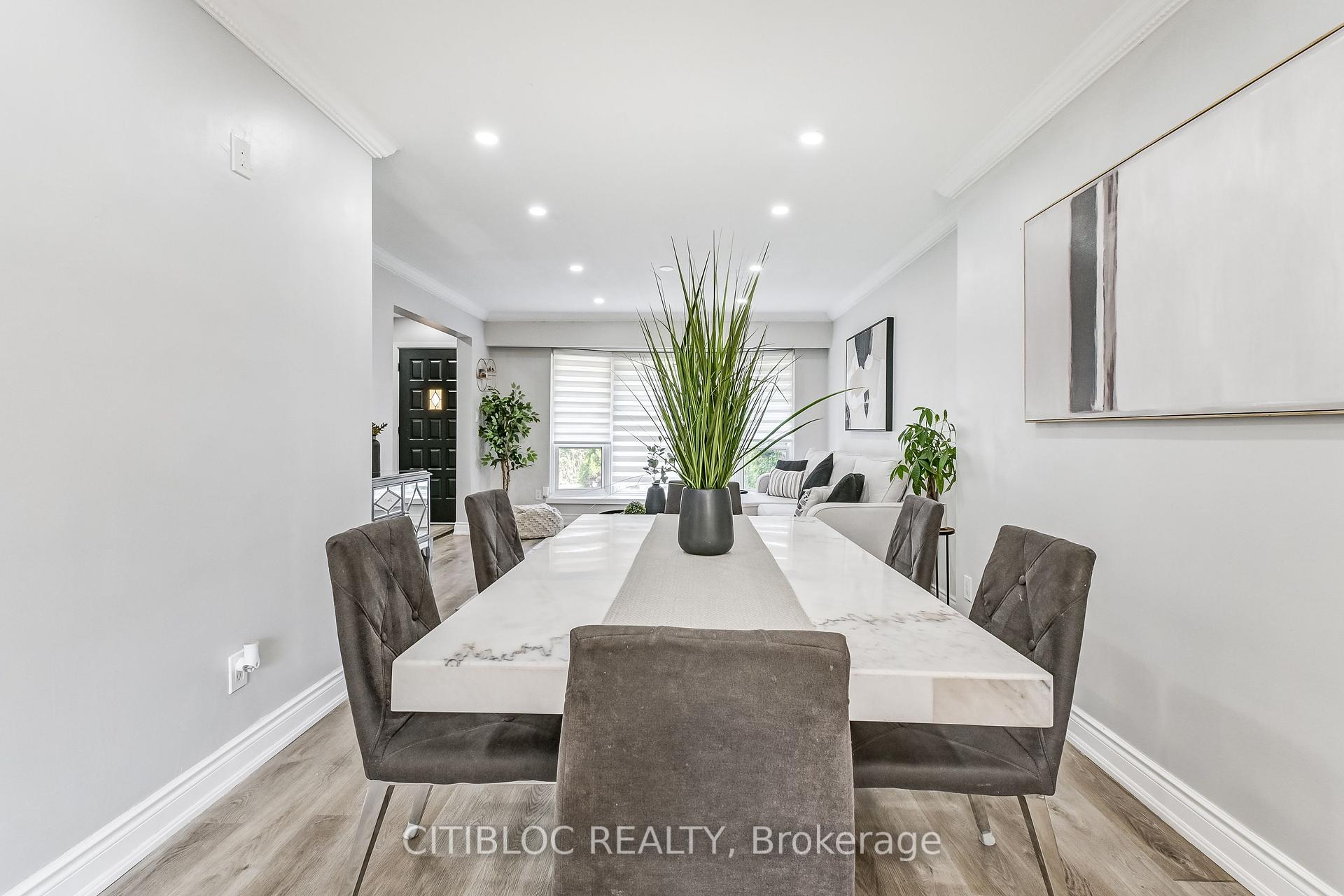 28 Navenby Cres, Toronto, ON M9L1B2 | 3 Bedroom 2 Bathroom Semi-Detached House | Image 8