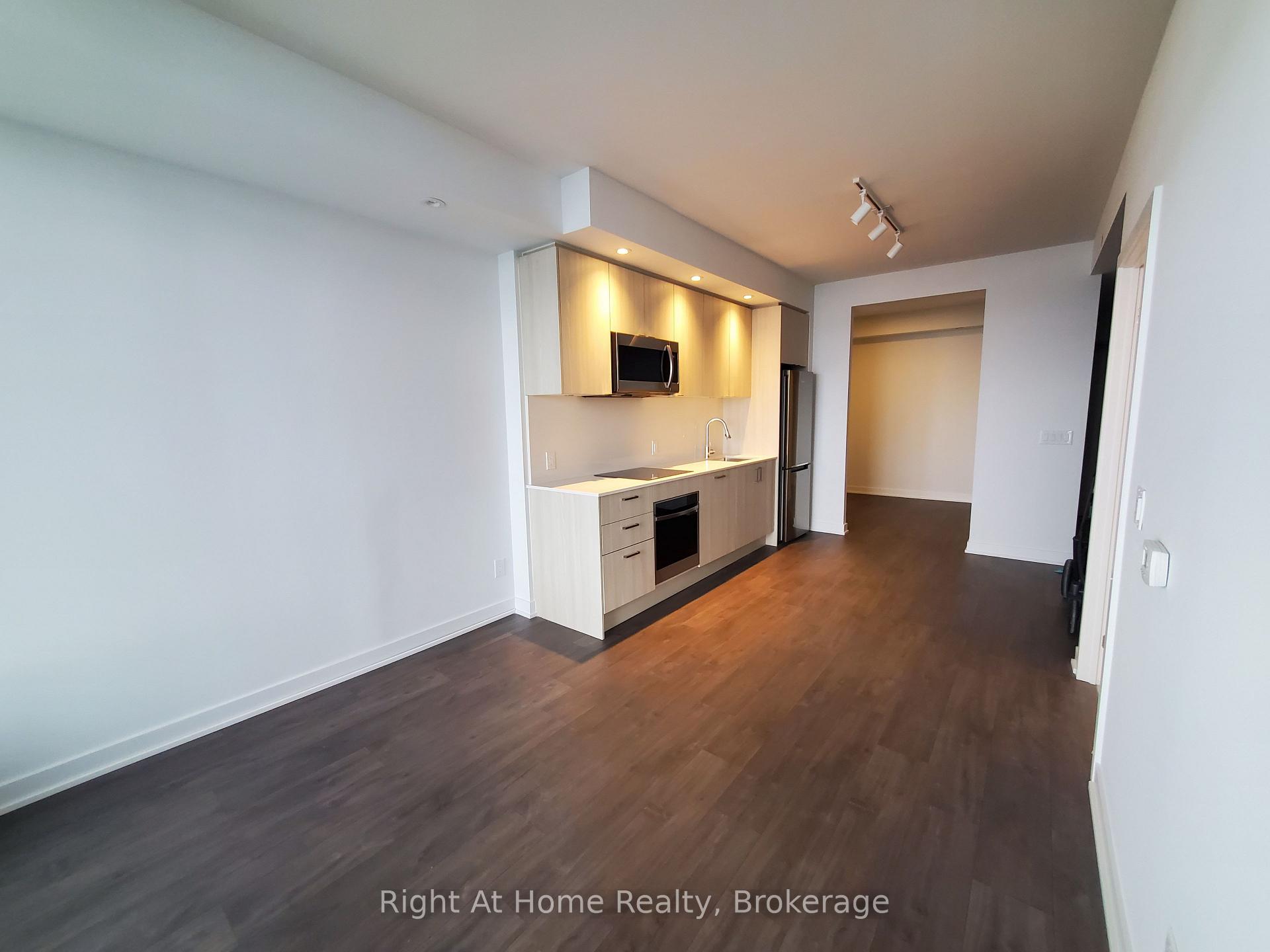 #2707 - 1928 Lake Shore Blvd W, Toronto, ON M6S0B1 | 1 Bedroom 2 Bathroom Condo Apt | Image 5