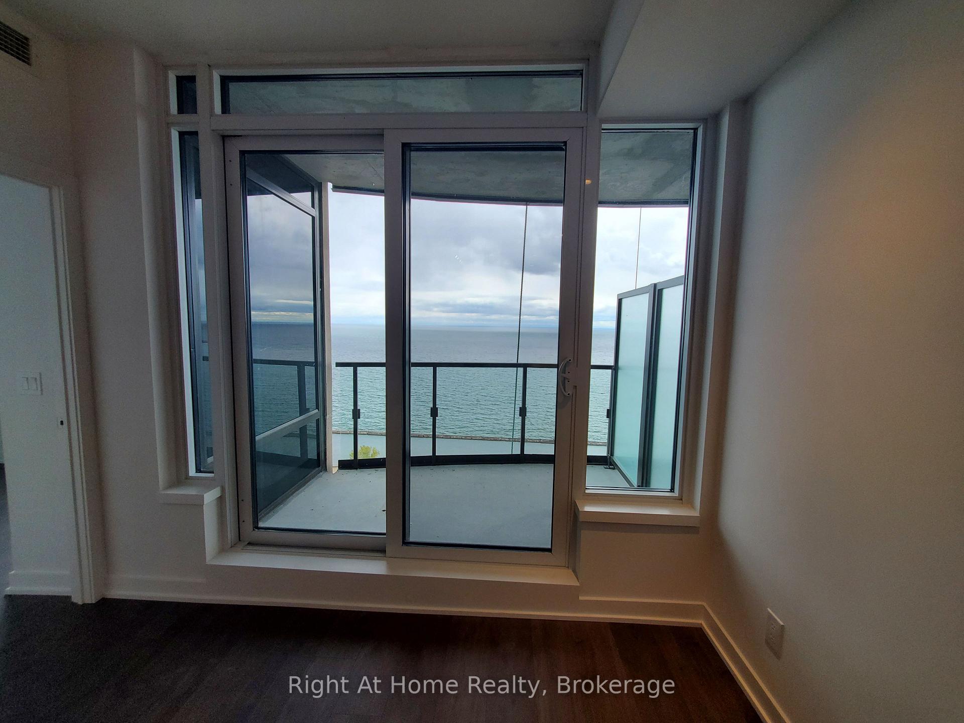 #2707 - 1928 Lake Shore Blvd W, Toronto, ON M6S0B1 | 1 Bedroom 2 Bathroom Condo Apt | Image 7