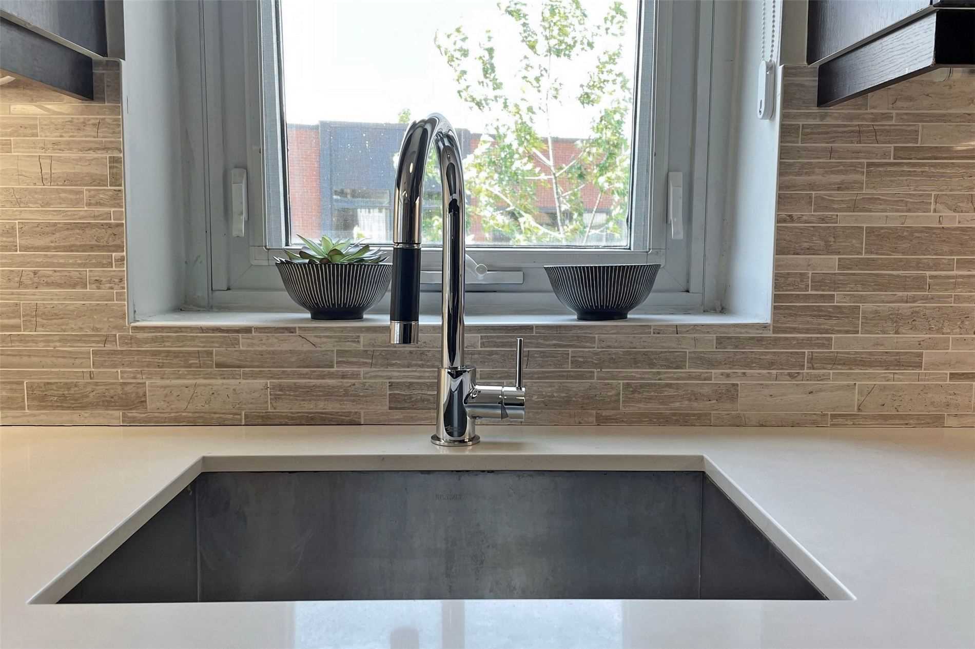 #1003 - 57 Macaulay Ave, Toronto, ON M6P3P5 | 2 Bedroom 3 Bathroom Condo Townhouse | Image 19