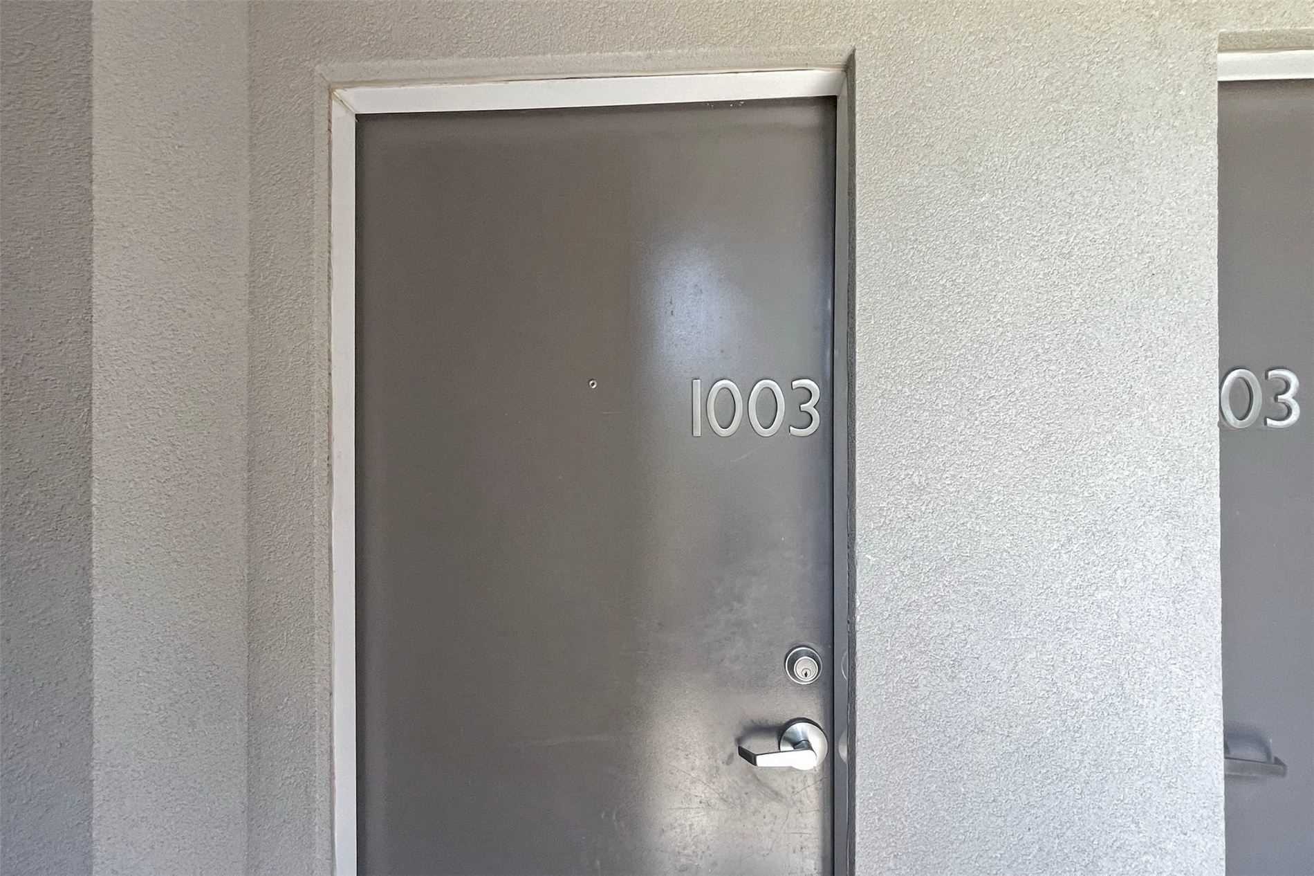 #1003 - 57 Macaulay Ave, Toronto, ON M6P3P5 | 2 Bedroom 3 Bathroom Condo Townhouse | Image 3
