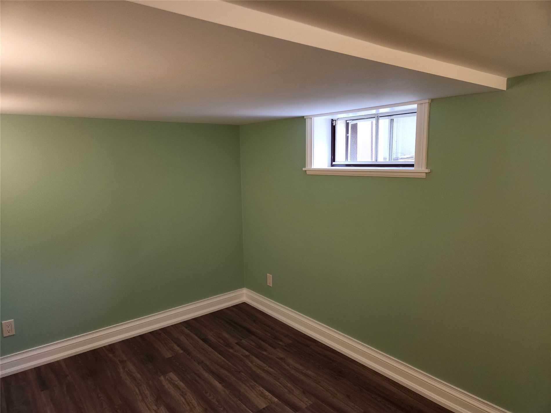 287 Blackthorn Ave, Toronto, ON M6N3H7 | 2 Bedroom 1 Bathroom Semi-Detached House | Image 13