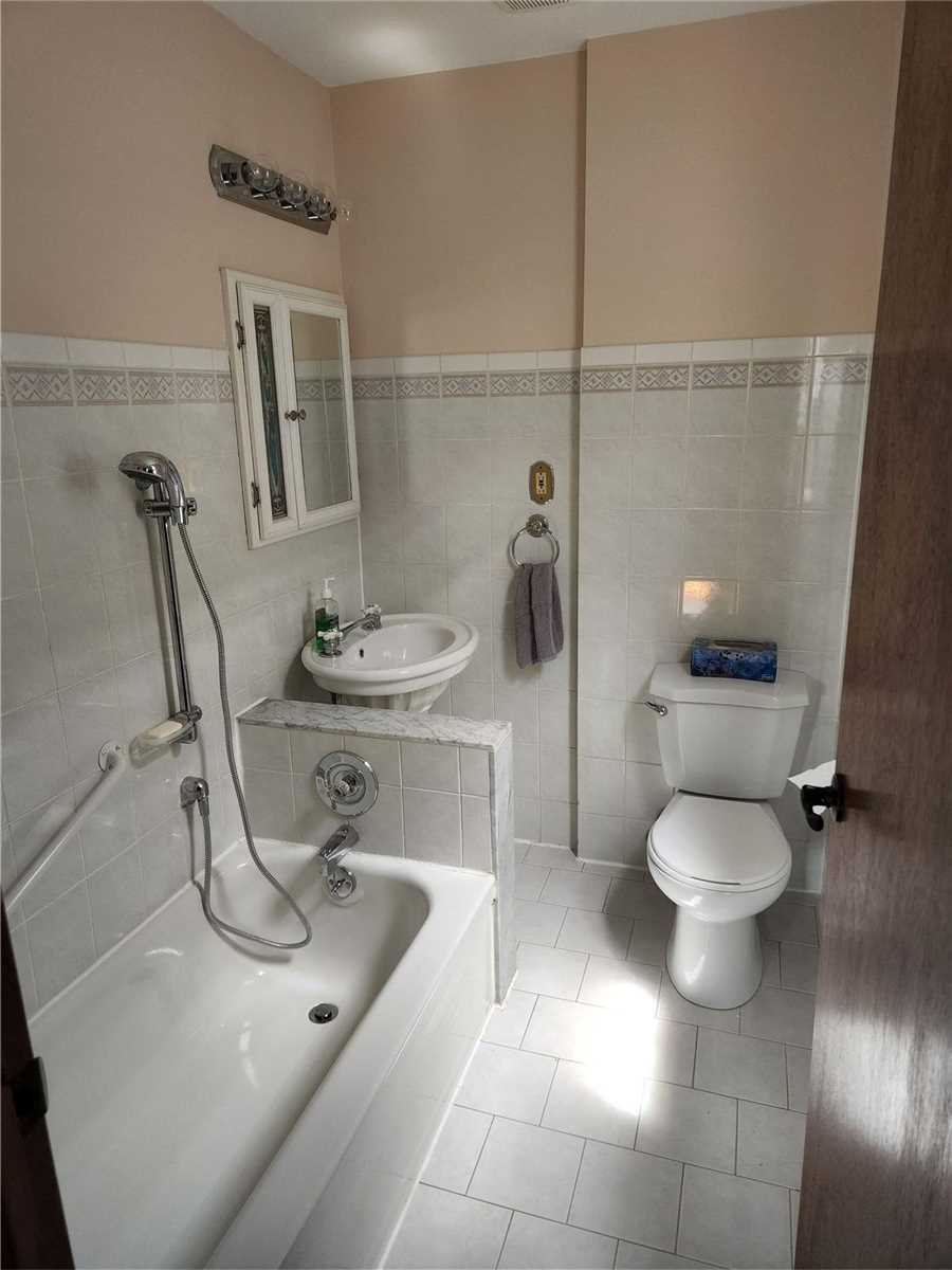287 Blackthorn Ave, Toronto, ON M6N3H7 | 2 Bedroom 1 Bathroom Semi-Detached House | Image 9