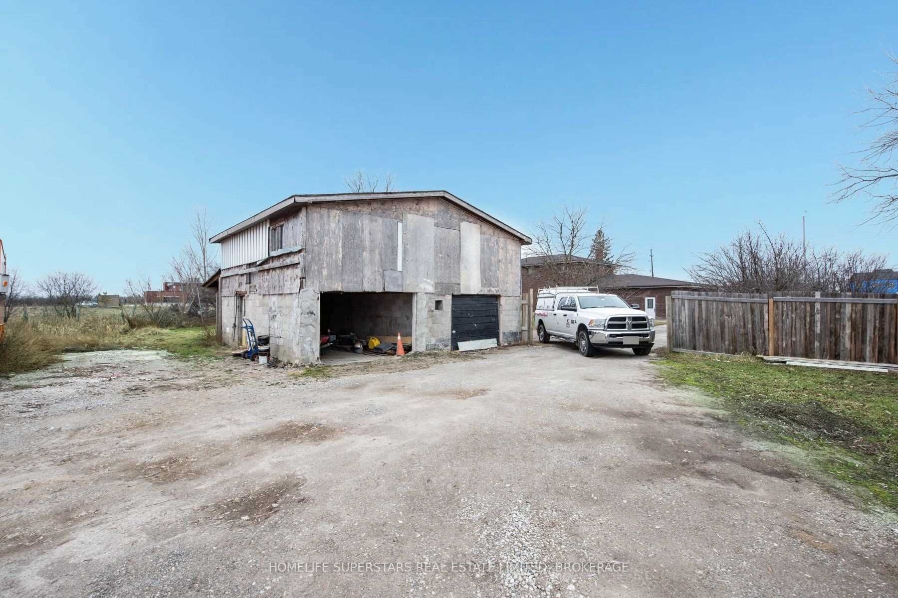 10813 The Gore Rd, Brampton, ON L6P0B3 | 4 Bedroom 4 Bathroom Detached House | Image 19