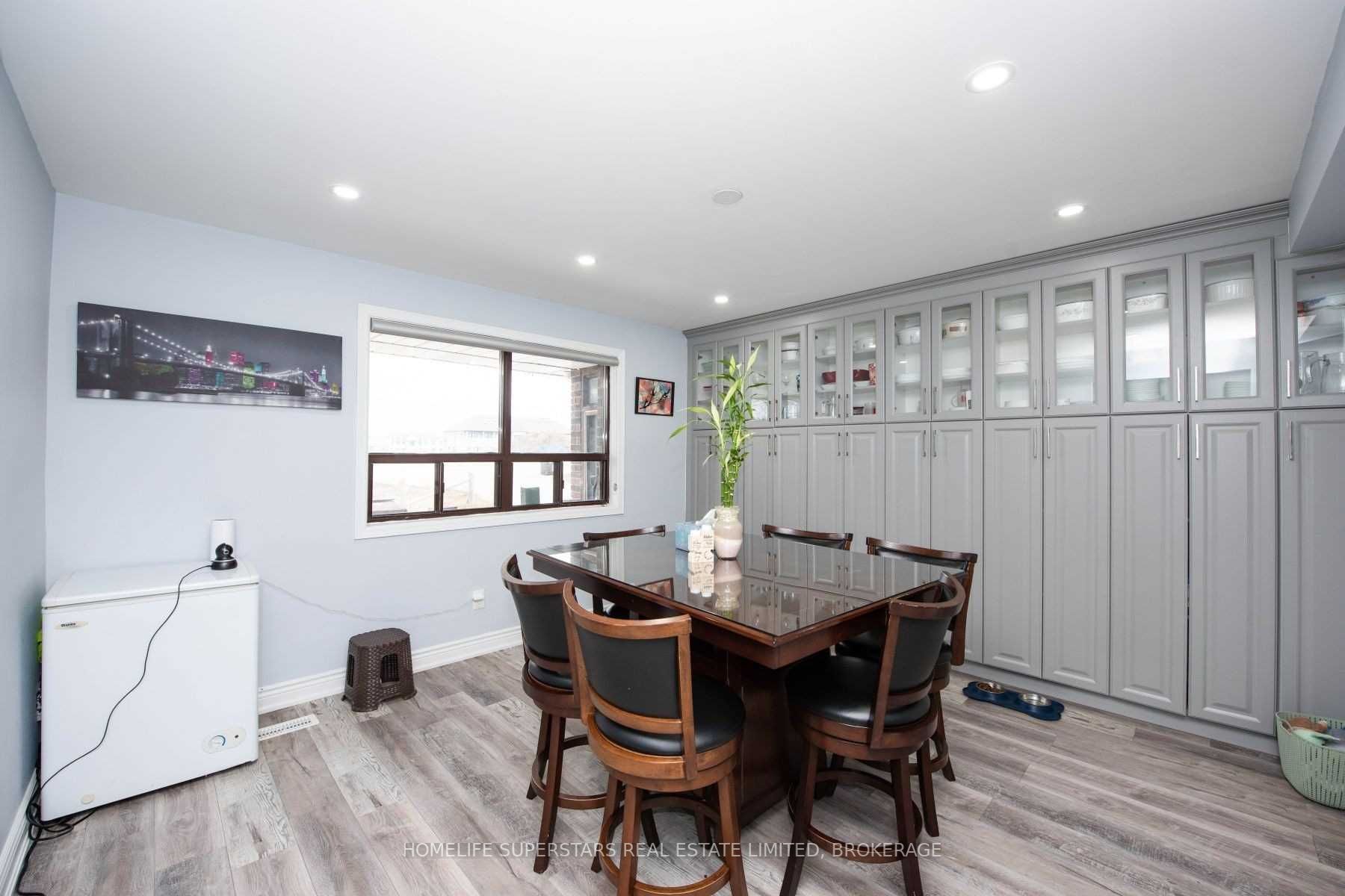 10813 The Gore Rd, Brampton, ON L6P0B3 | 4 Bedroom 4 Bathroom Detached House | Image 5