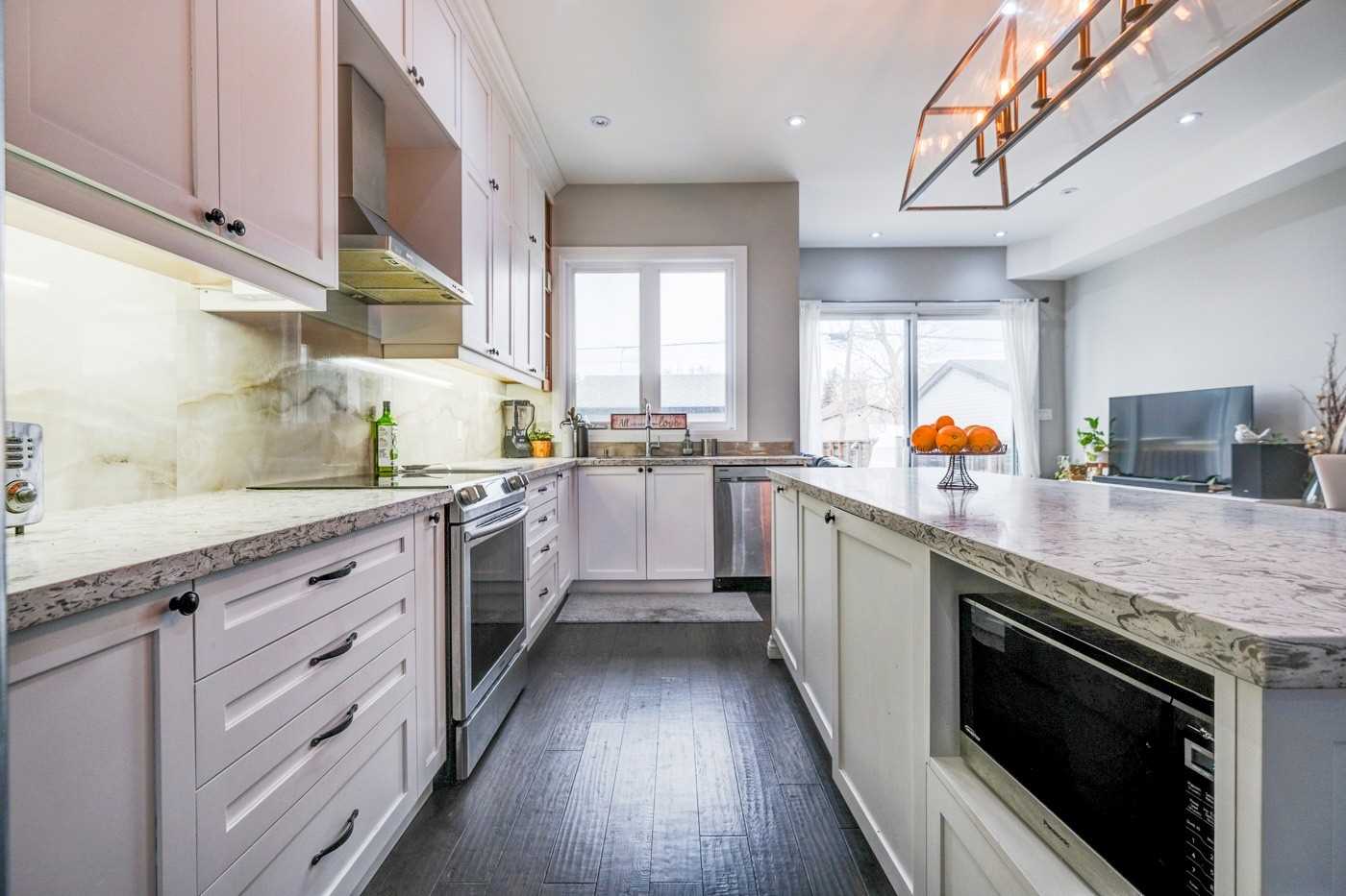 10 Marshall Blvd, Toronto, ON M6N2R7 | 4 Bedroom 4 Bathroom Detached House | Image 19