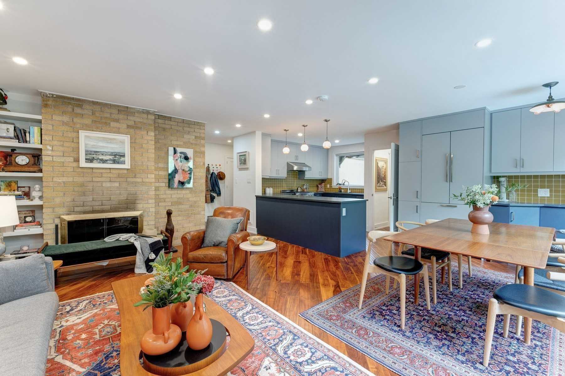 35 Riverhead Dr, Toronto, ON M9W4G3 | 3 Bedroom 3 Bathroom Detached House | Image 1