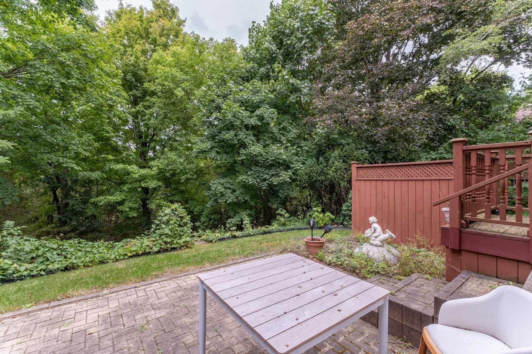 35 Riverhead Dr, Toronto, ON M9W4G3 | 3 Bedroom 3 Bathroom Detached House | Image 8
