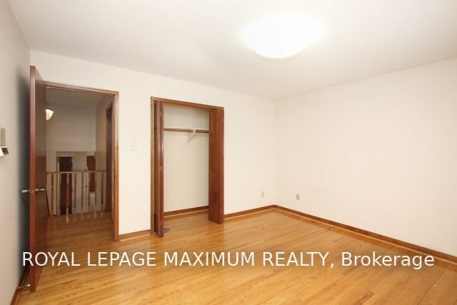 105 Benjamin Boake Tr, Toronto, ON M3J3C8 | 3 Bedroom 2 Bathroom Semi-Detached House | Image 11