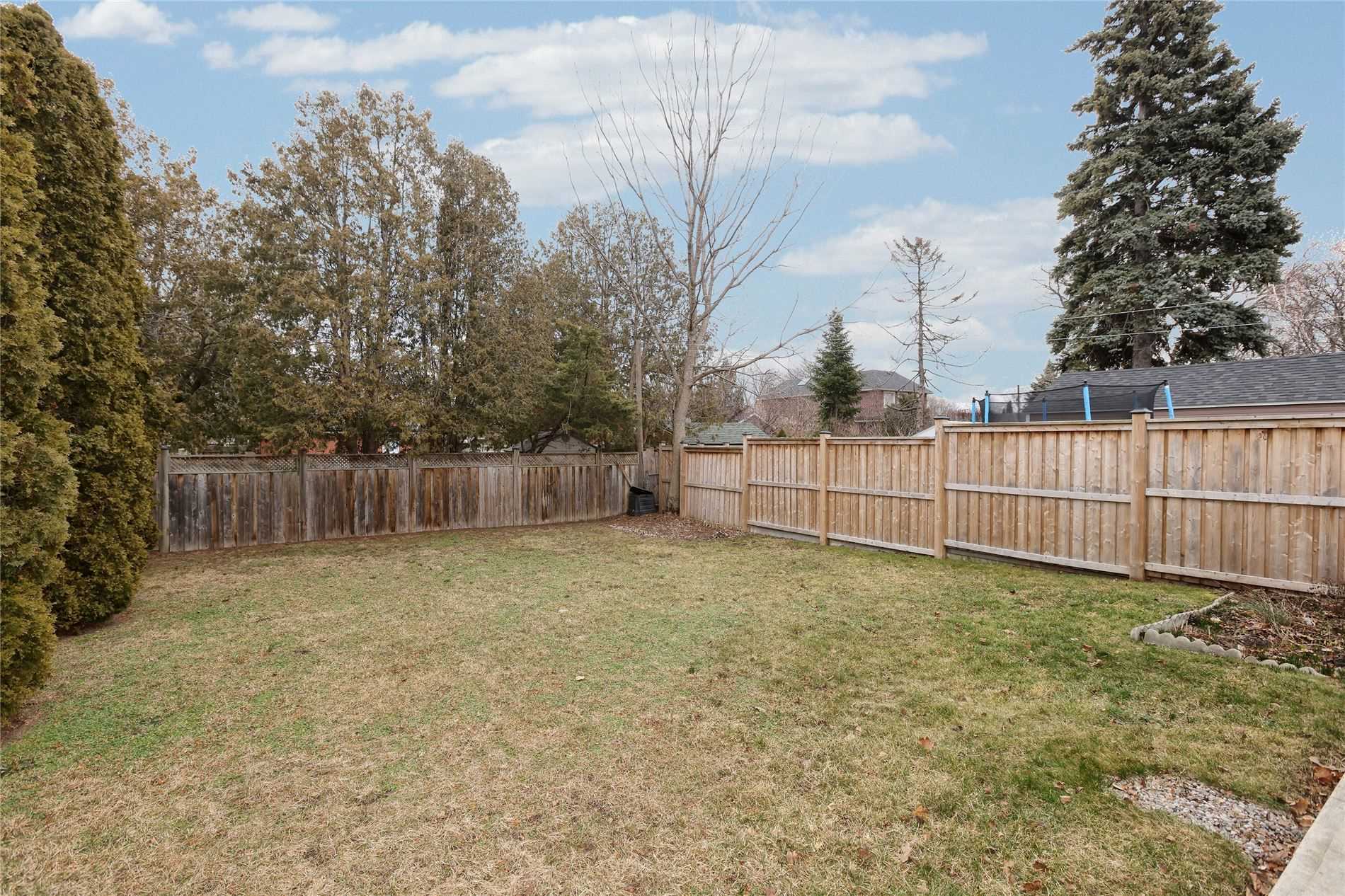 139 North Carson St, Toronto, ON M8W4C7 | 3 Bedroom 2 Bathroom Detached House | Image 26