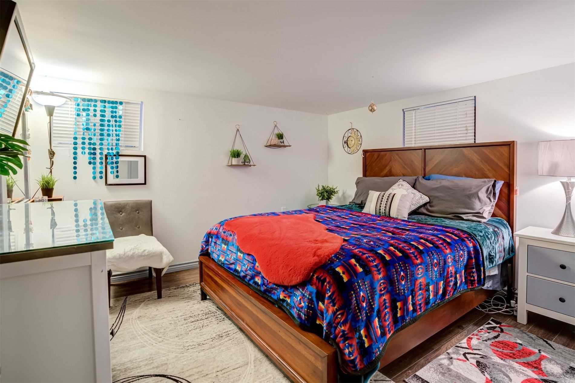 73 Third St, Toronto, ON M8V2Y1 | 2 Bedroom 1 Bathroom Detached House | Image 21