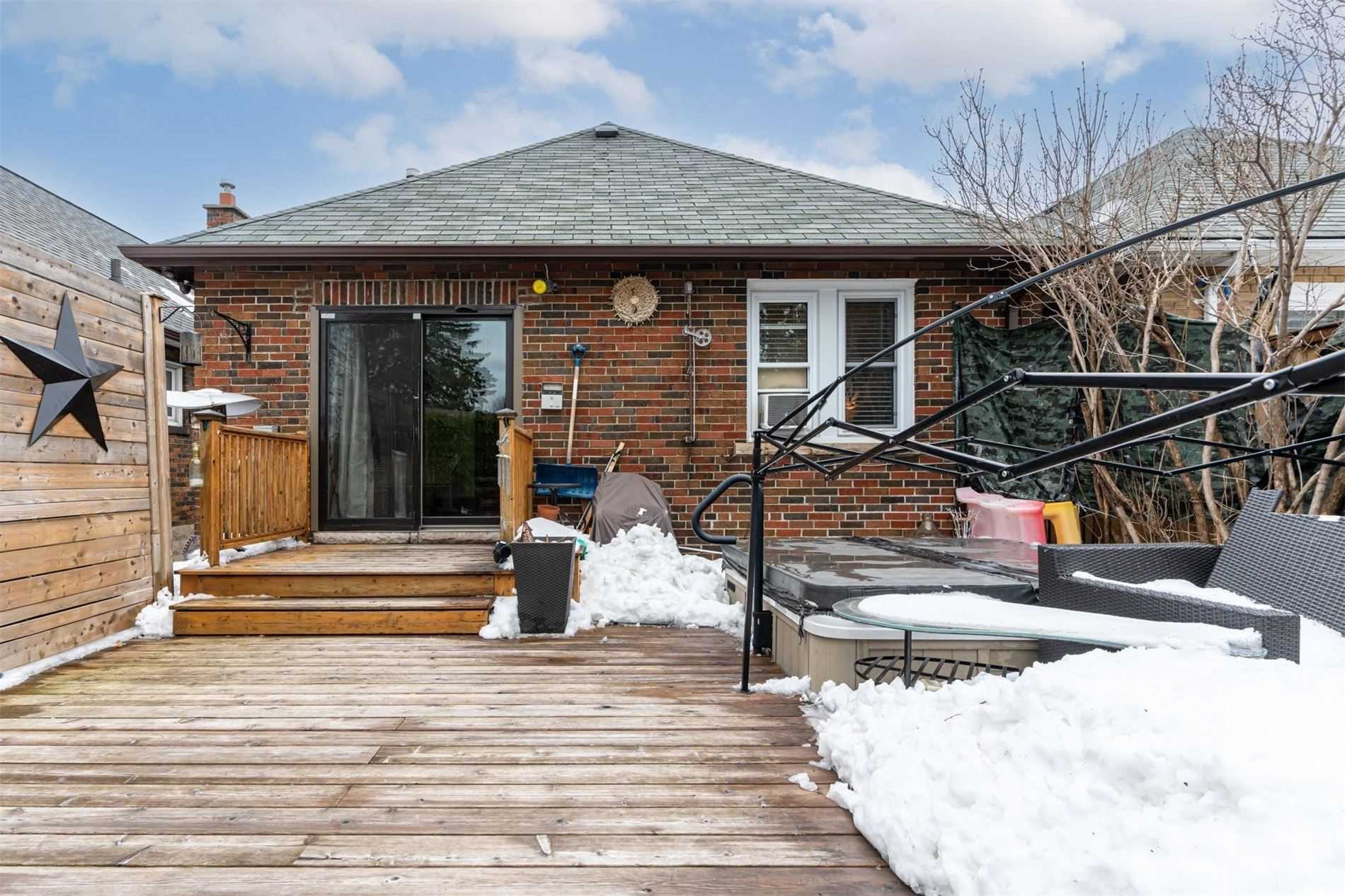 73 Third St, Toronto, ON M8V2Y1 | 2 Bedroom 1 Bathroom Detached House | Image 25
