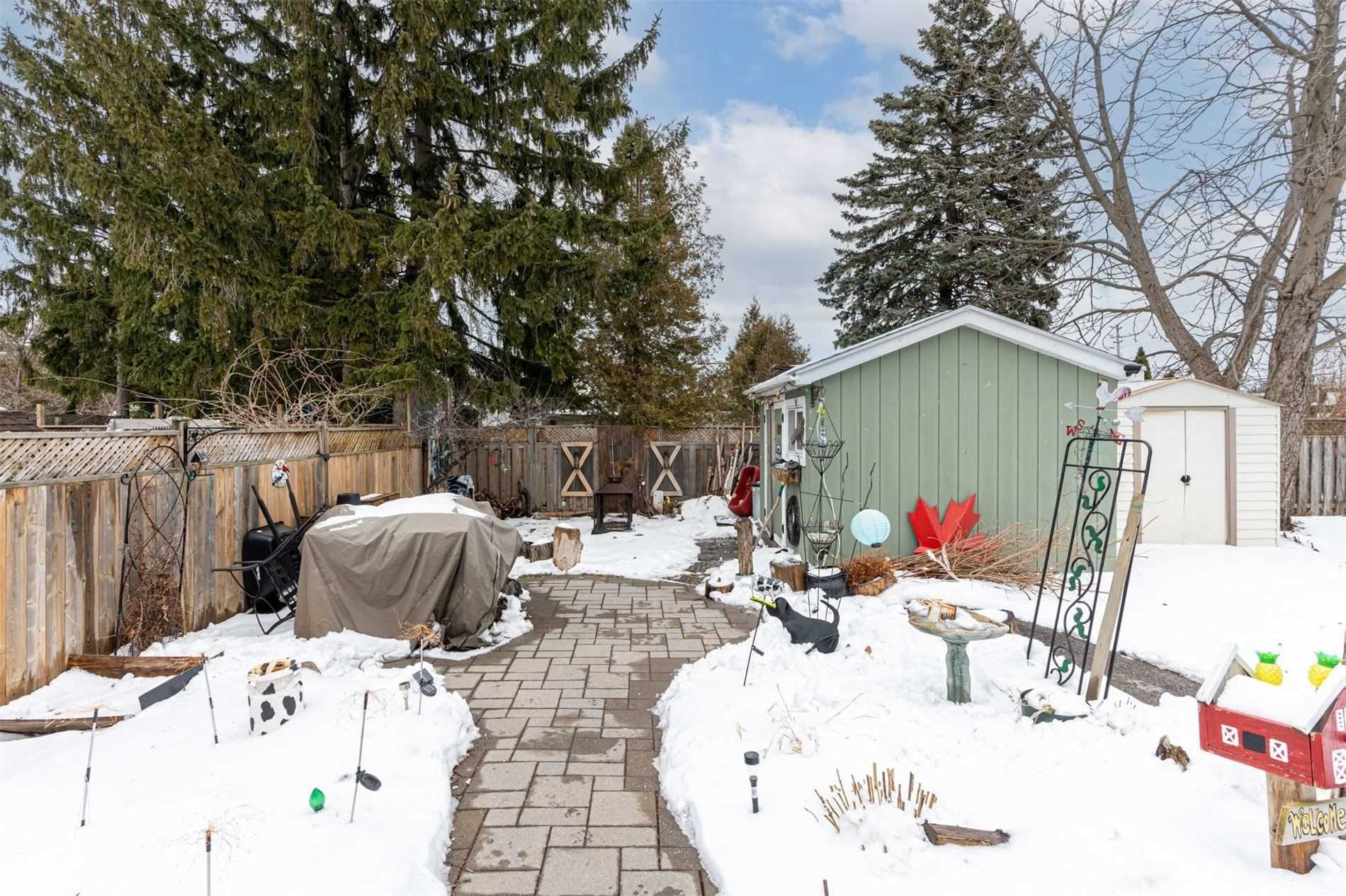 73 Third St, Toronto, ON M8V2Y1 | 2 Bedroom 1 Bathroom Detached House | Image 26