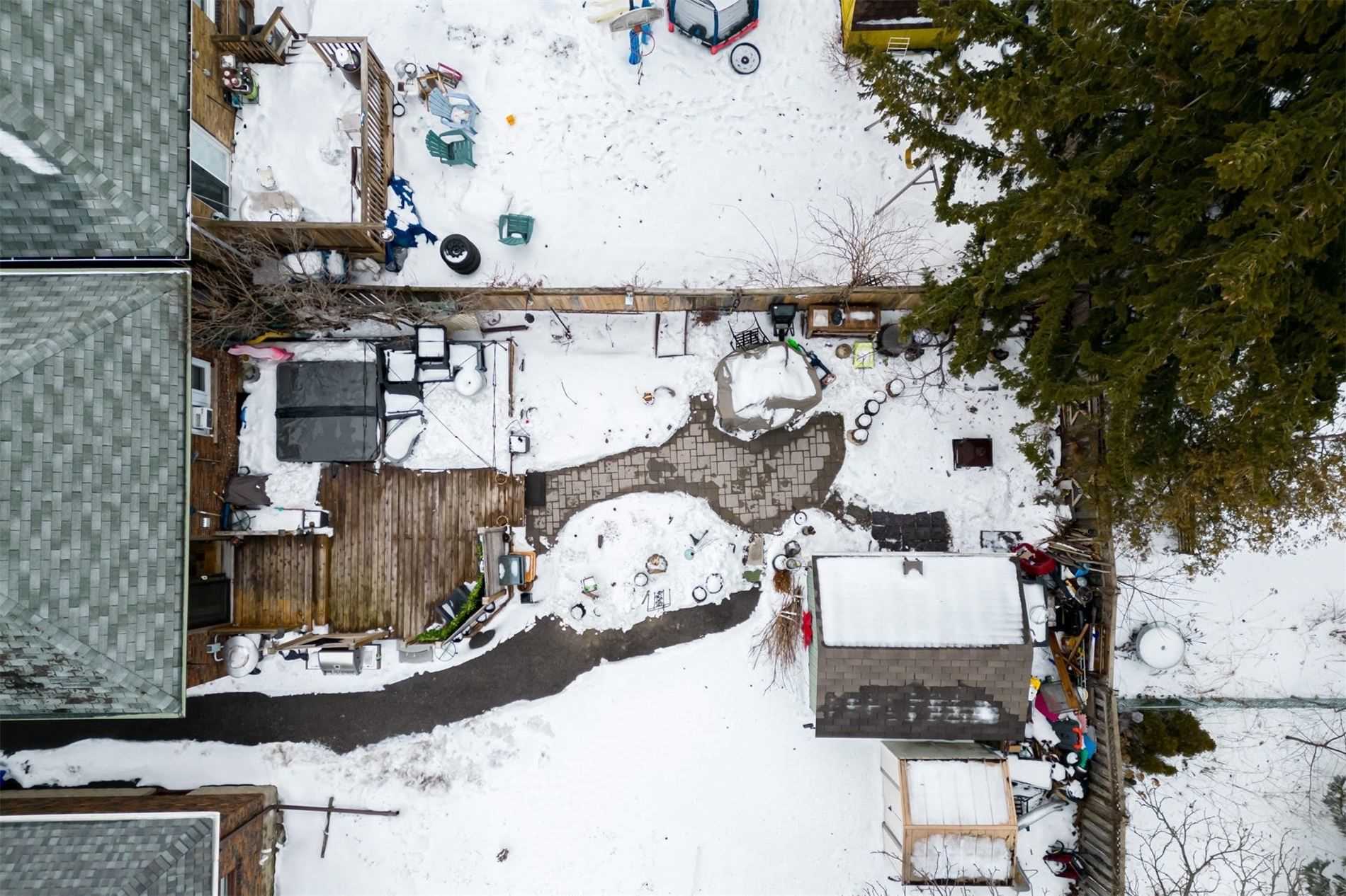 73 Third St, Toronto, ON M8V2Y1 | 2 Bedroom 1 Bathroom Detached House | Image 28