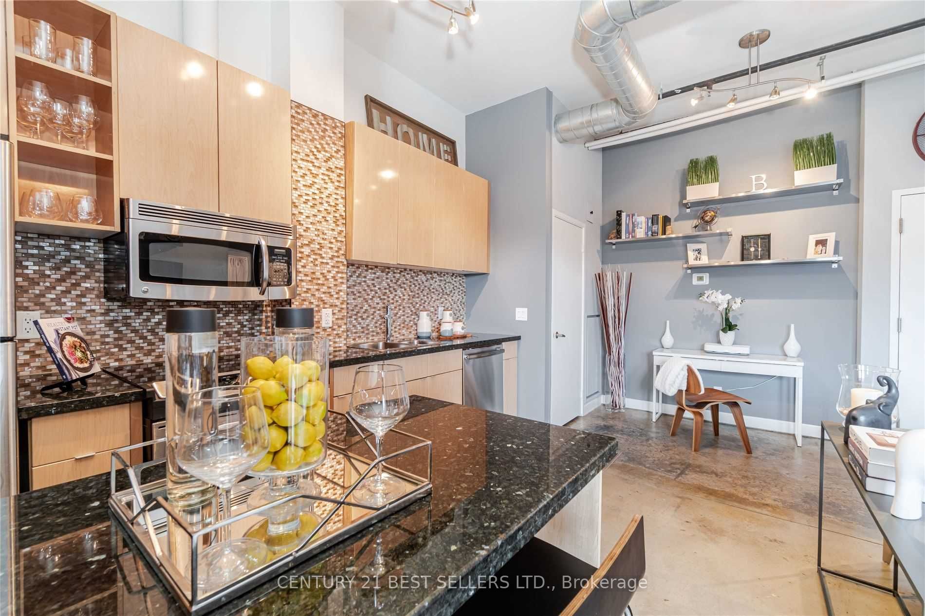 #306 - 363 Sorauren Ave, Toronto, ON M6R3C2 | 1 Bedroom 1 Bathroom Condo Apt | Image 12