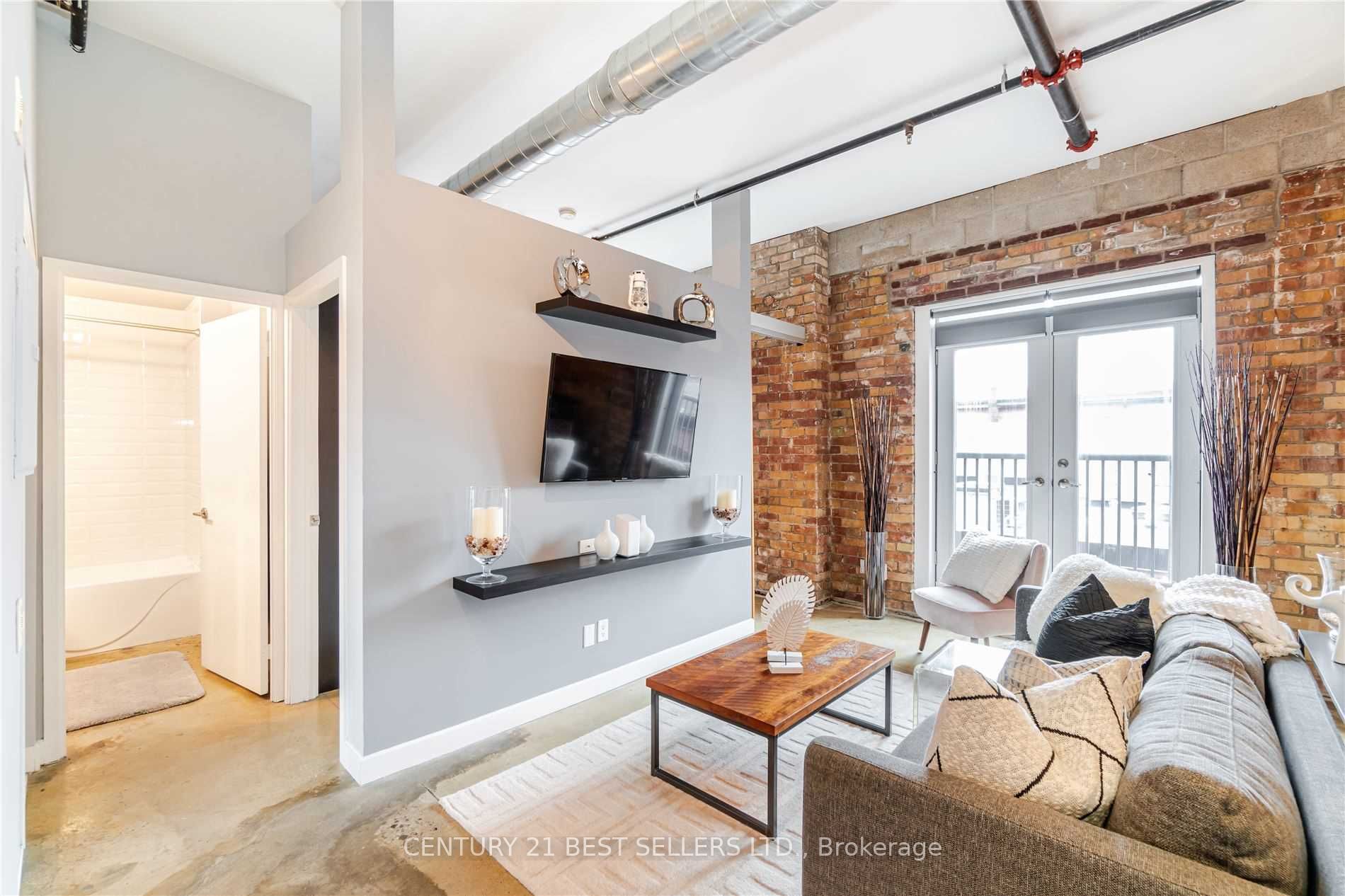 #306 - 363 Sorauren Ave, Toronto, ON M6R3C2 | 1 Bedroom 1 Bathroom Condo Apt | Image 17