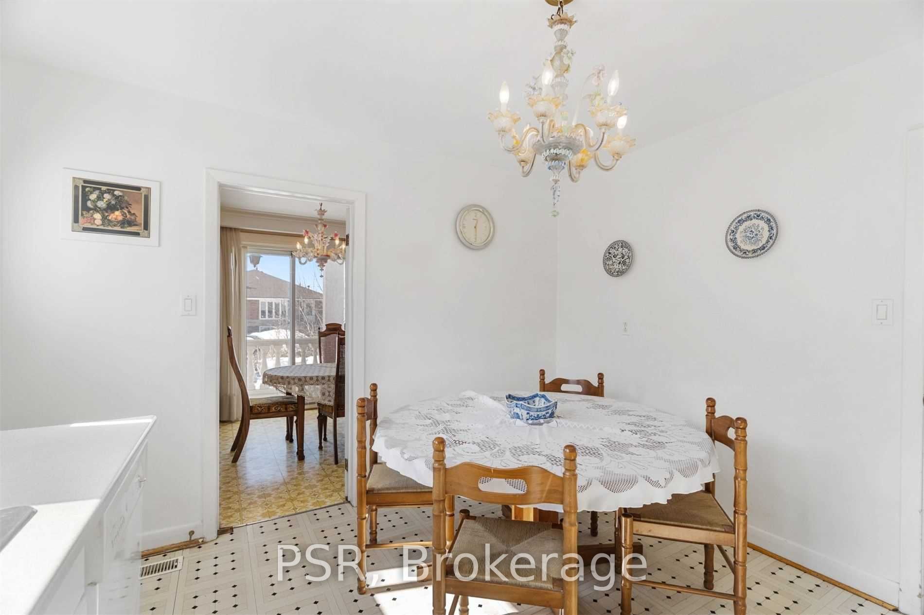 33 Coquette Rd, Toronto, ON M3L1T1 | 4 Bedroom 2 Bathroom Detached House | Image 11